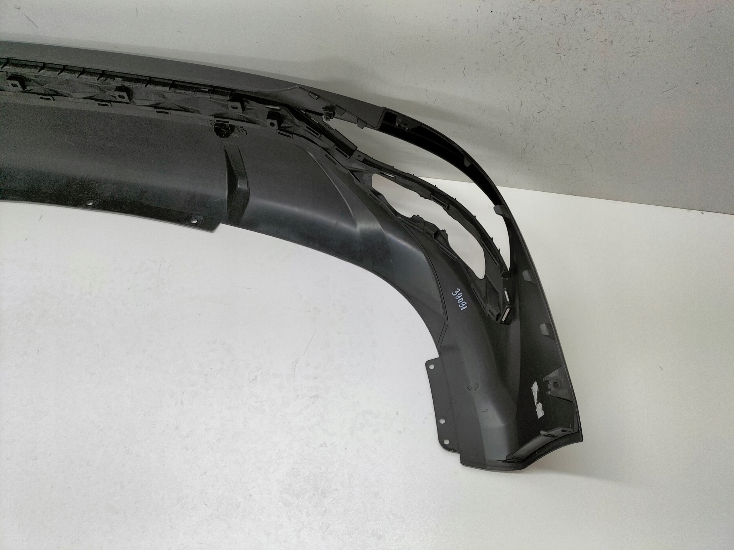 ZADNÝ NÁRAZNÍK HYUNDAI TUCSON 4 IV 20-