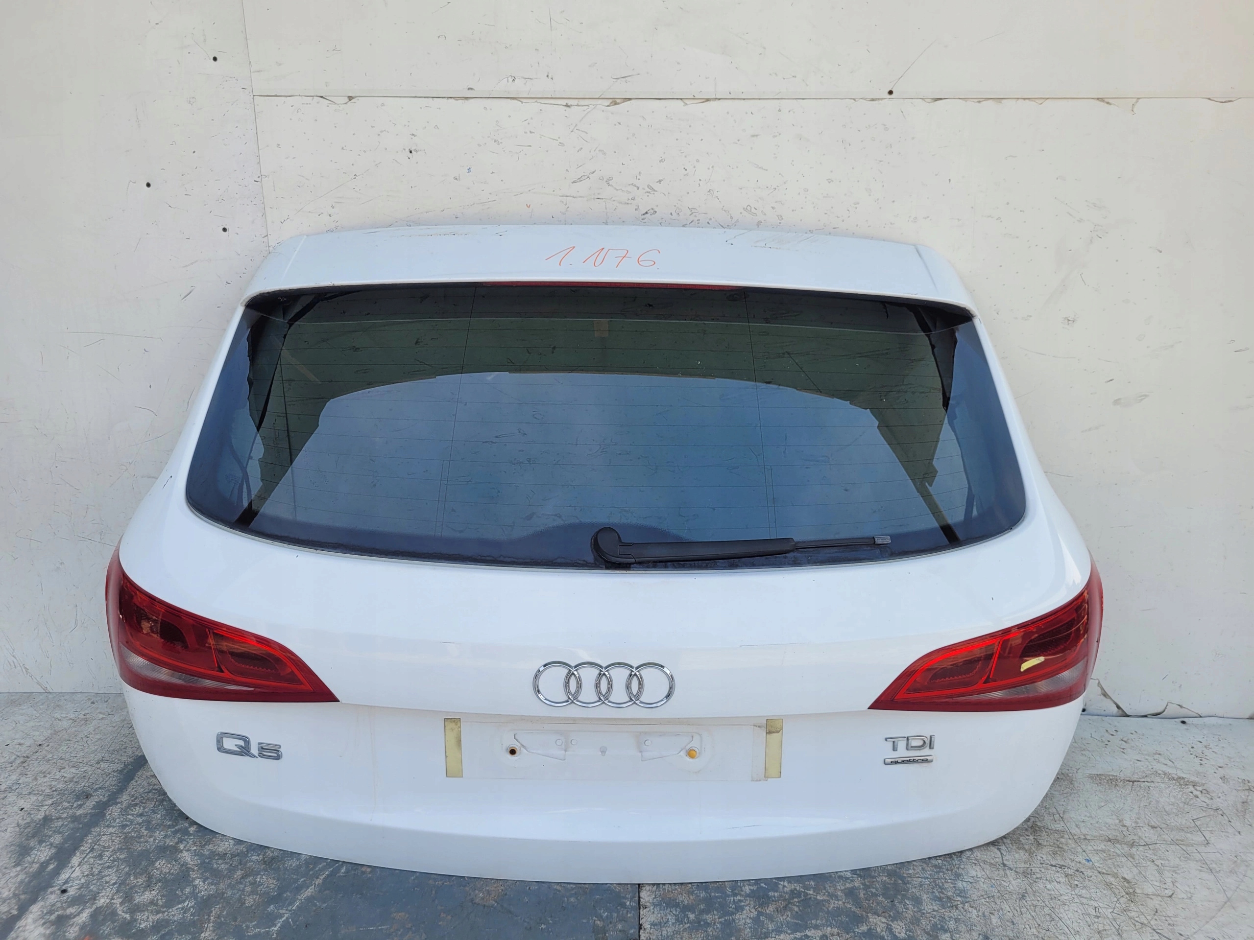 AUDI Q5 8R ZADNÁ KAPOTA