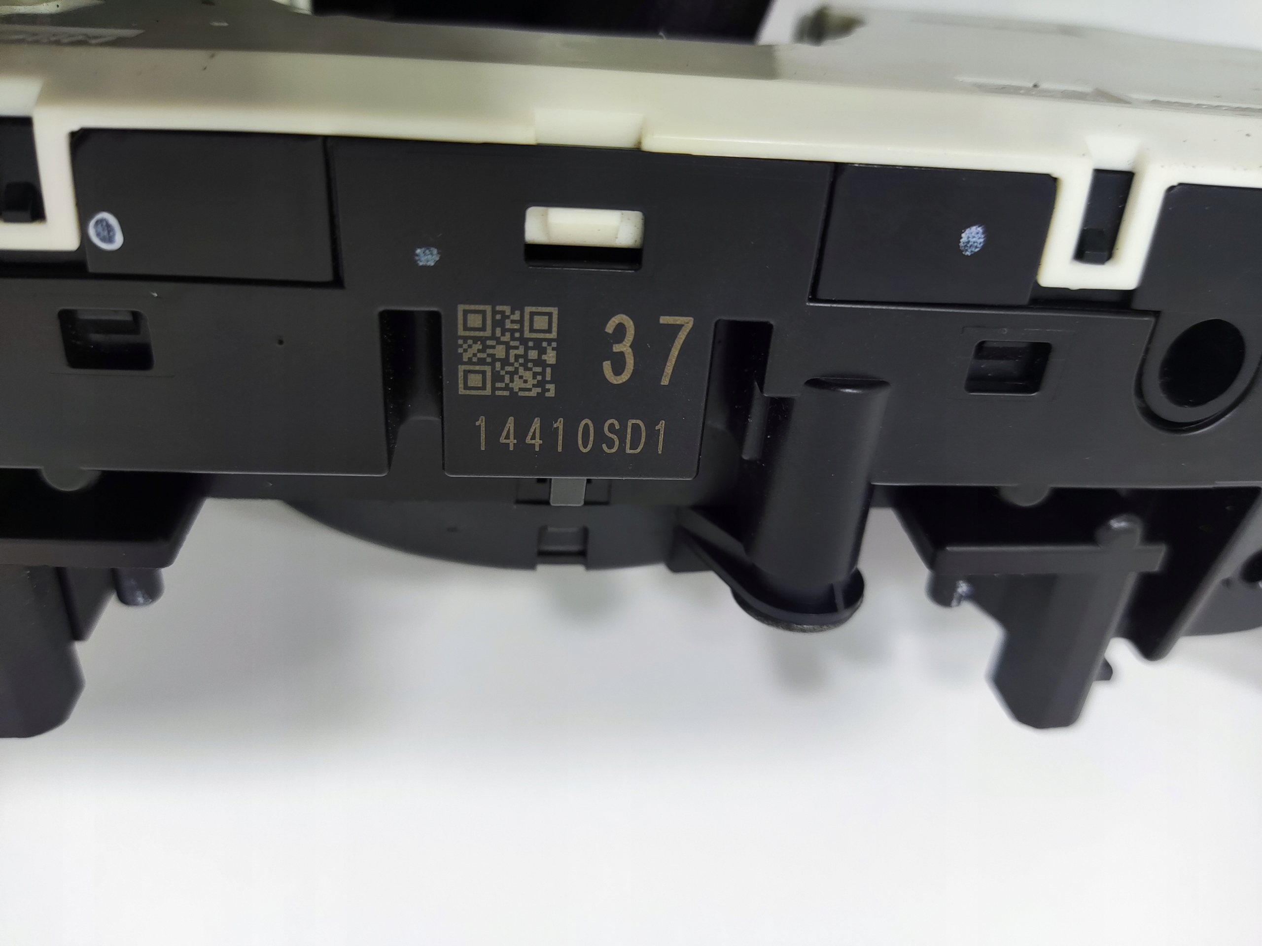 PÁČKY POD VOLANT NISSAN PULSAR C13 3714410SD1 479454BA0A 14-18