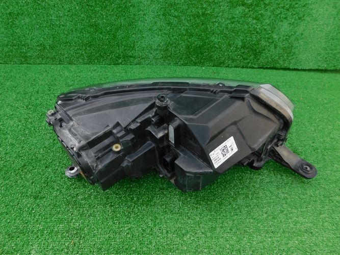 SKODA RAPID BI XENON LED LAVE PREDNE SVETLO