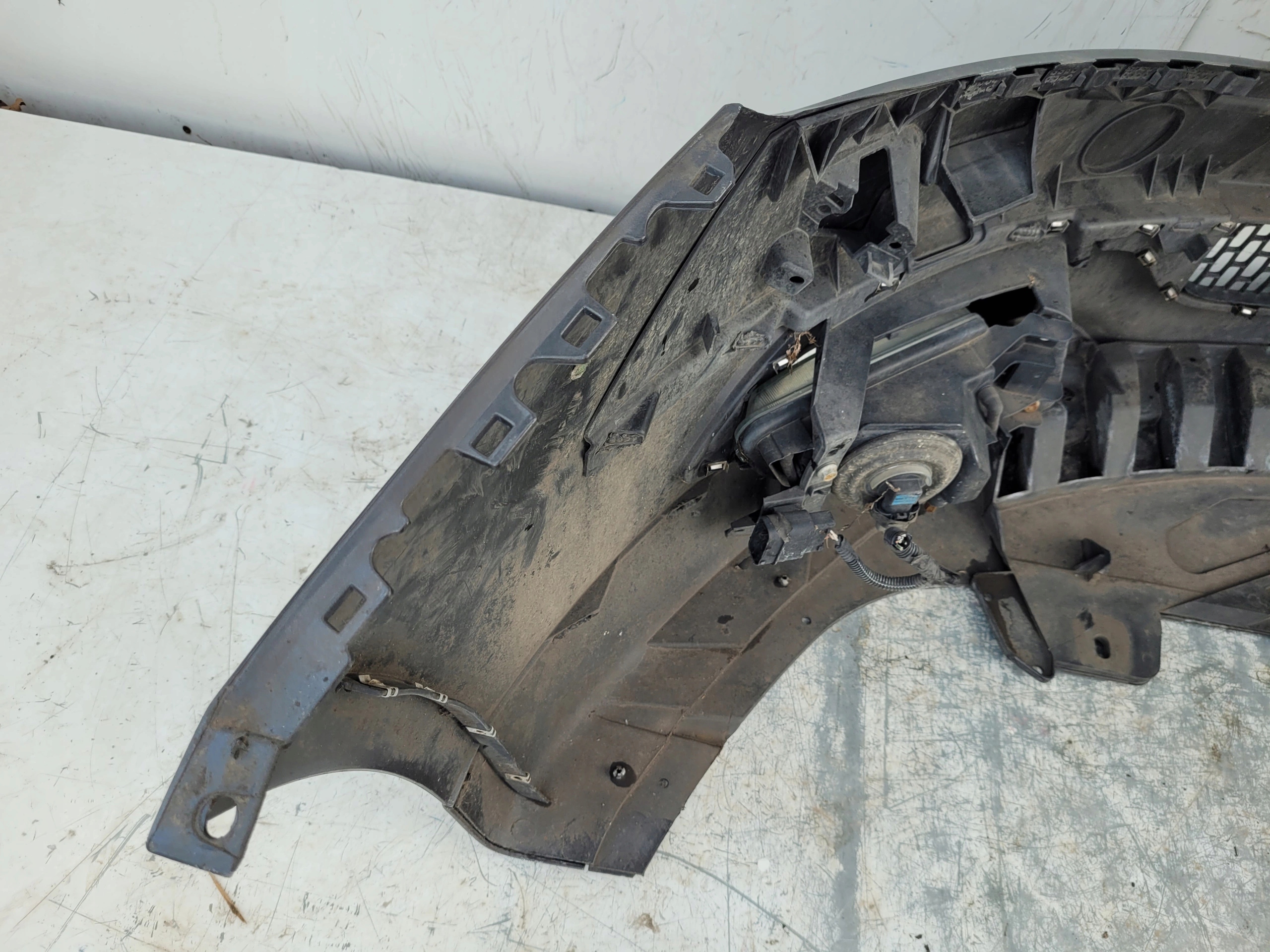 LANCIA CHRYSLER DELTA III 3 08-013 PREDNÝ NÁRAZNÍK