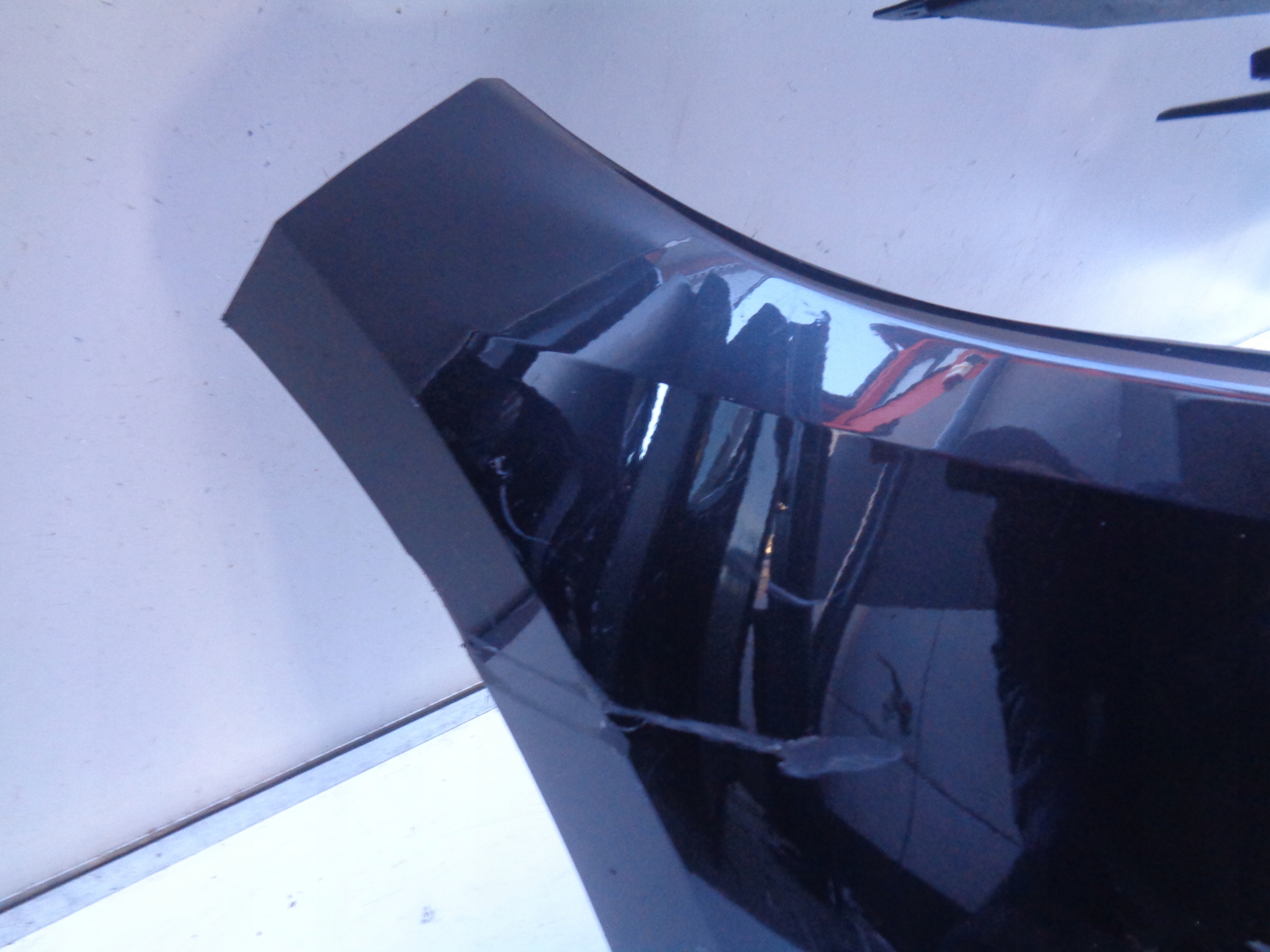 PREDNÝ NÁRAZNÍK VW ID3 10A 20- NR 39026