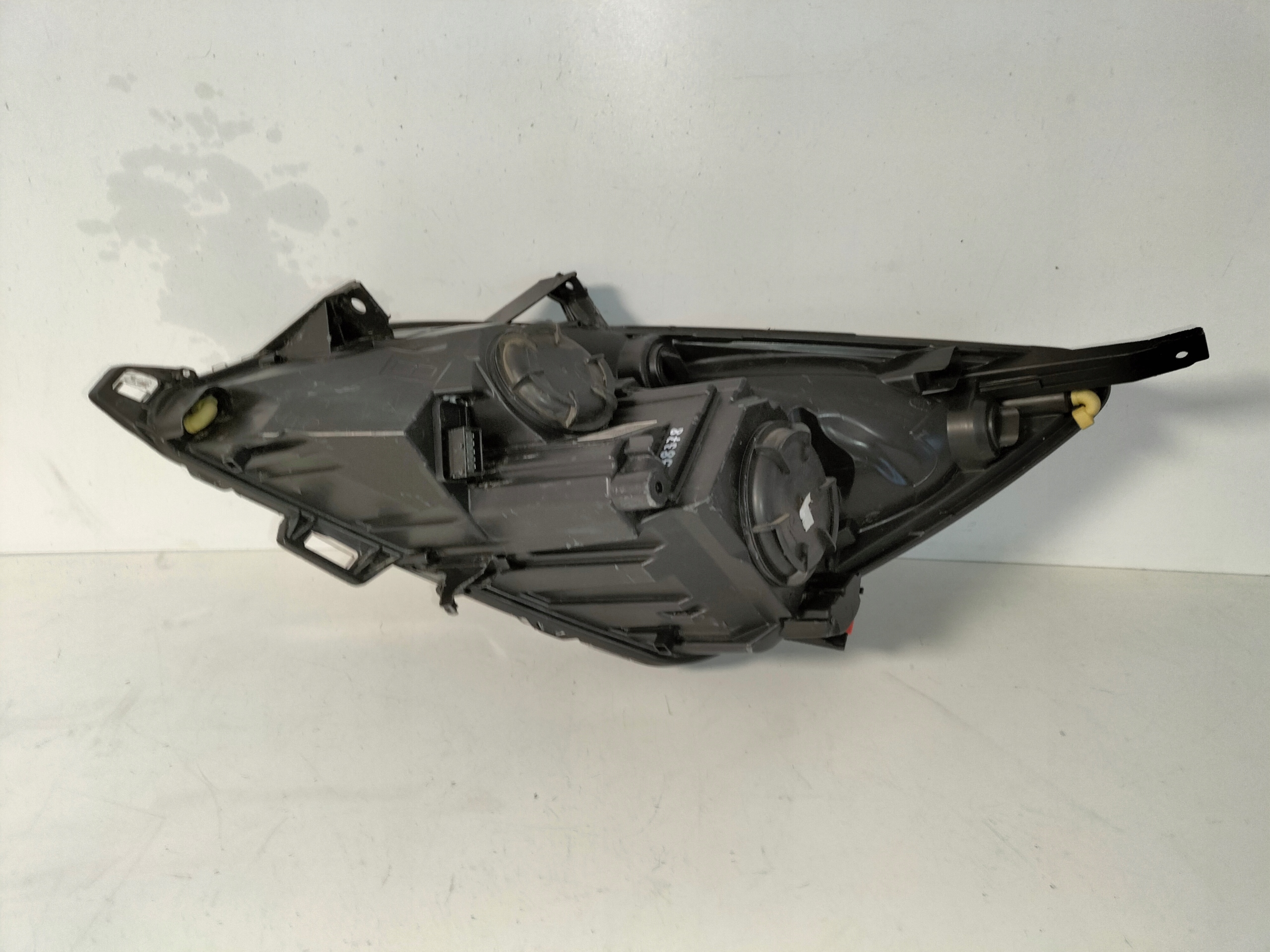 PRAVE PREDNE SVETLO OPEL MERIVA B LIFT 14-