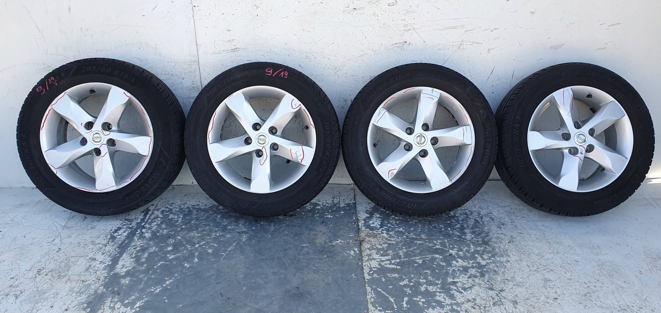 Nissan Juke I F15 KOLESA HLINIKOVE 16