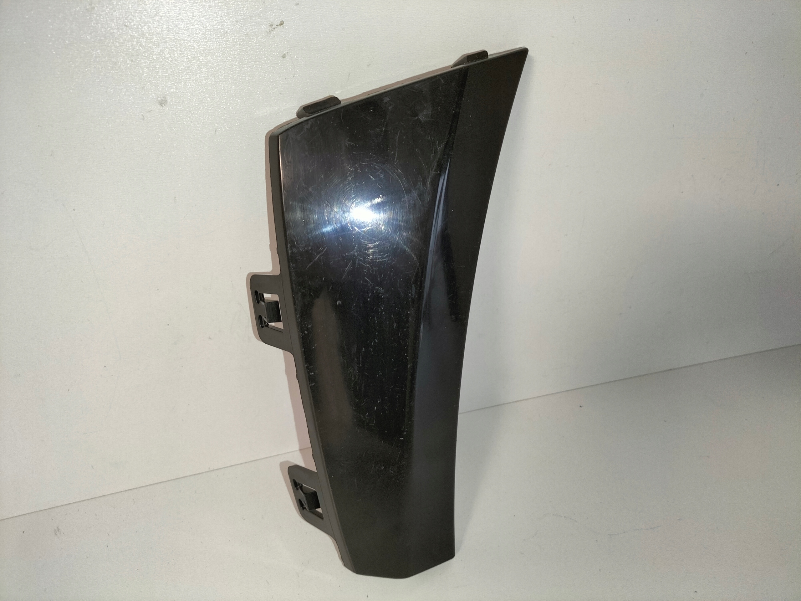 LISTA PREDNEHO NARAZNIKA LAVA MERCEDES C KLASA W205 LIFT 18- AMG