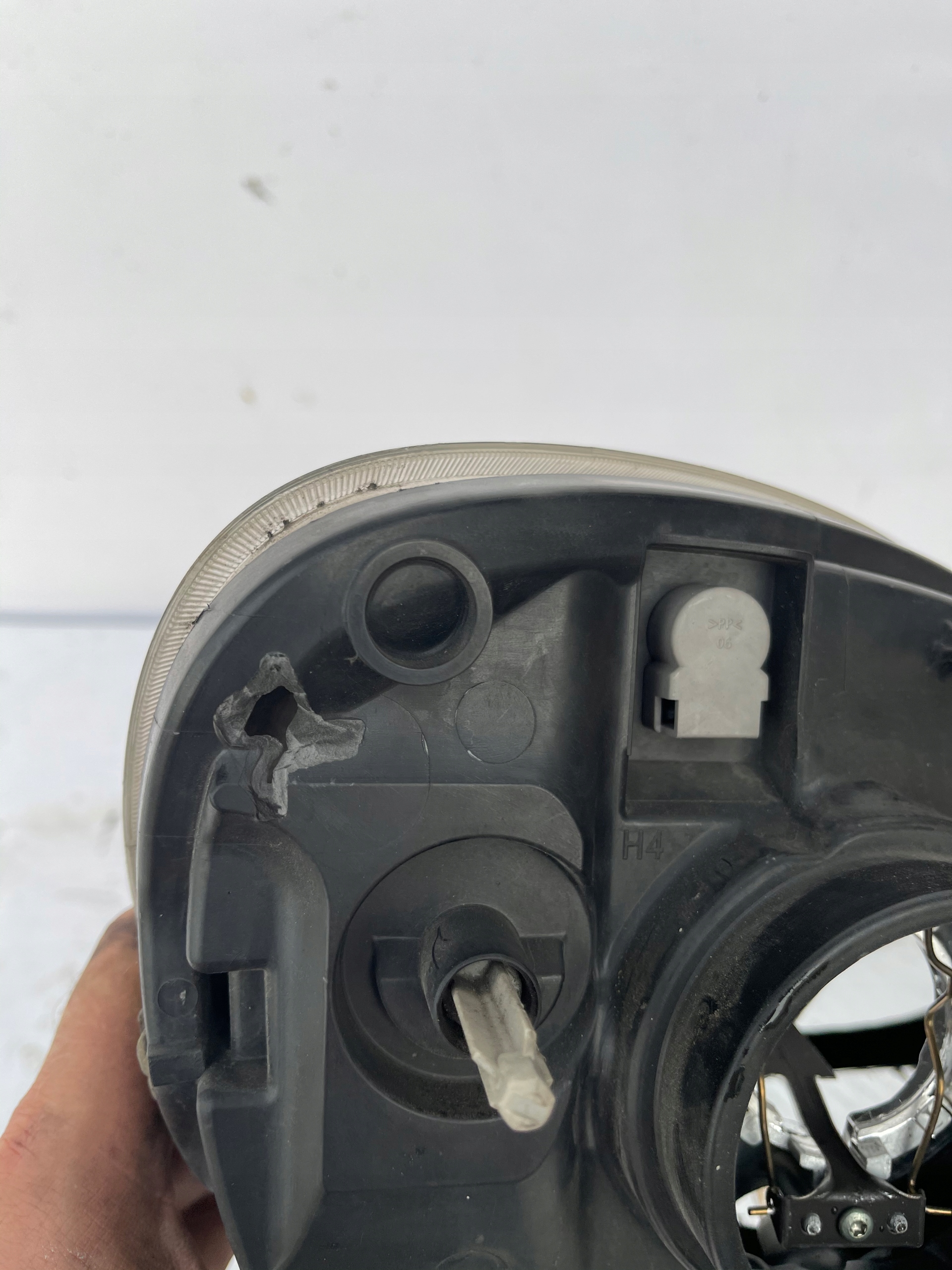 LAVE PREDNE SVETLO RENAULT KANGOO 03-08