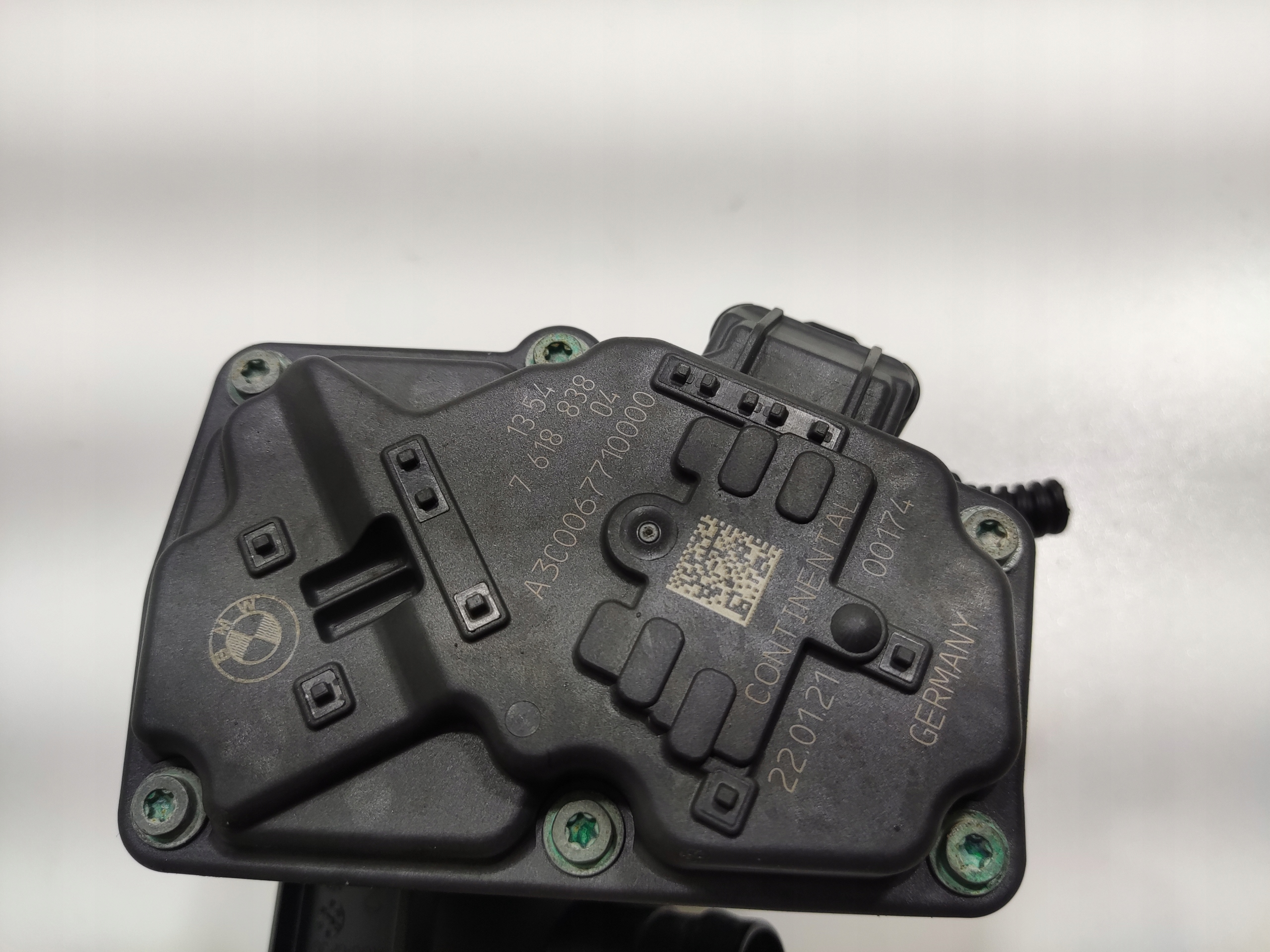 SKRTIACA KLAPKA MINI F55 F56 F57 1.5T 2018-2021 7618838