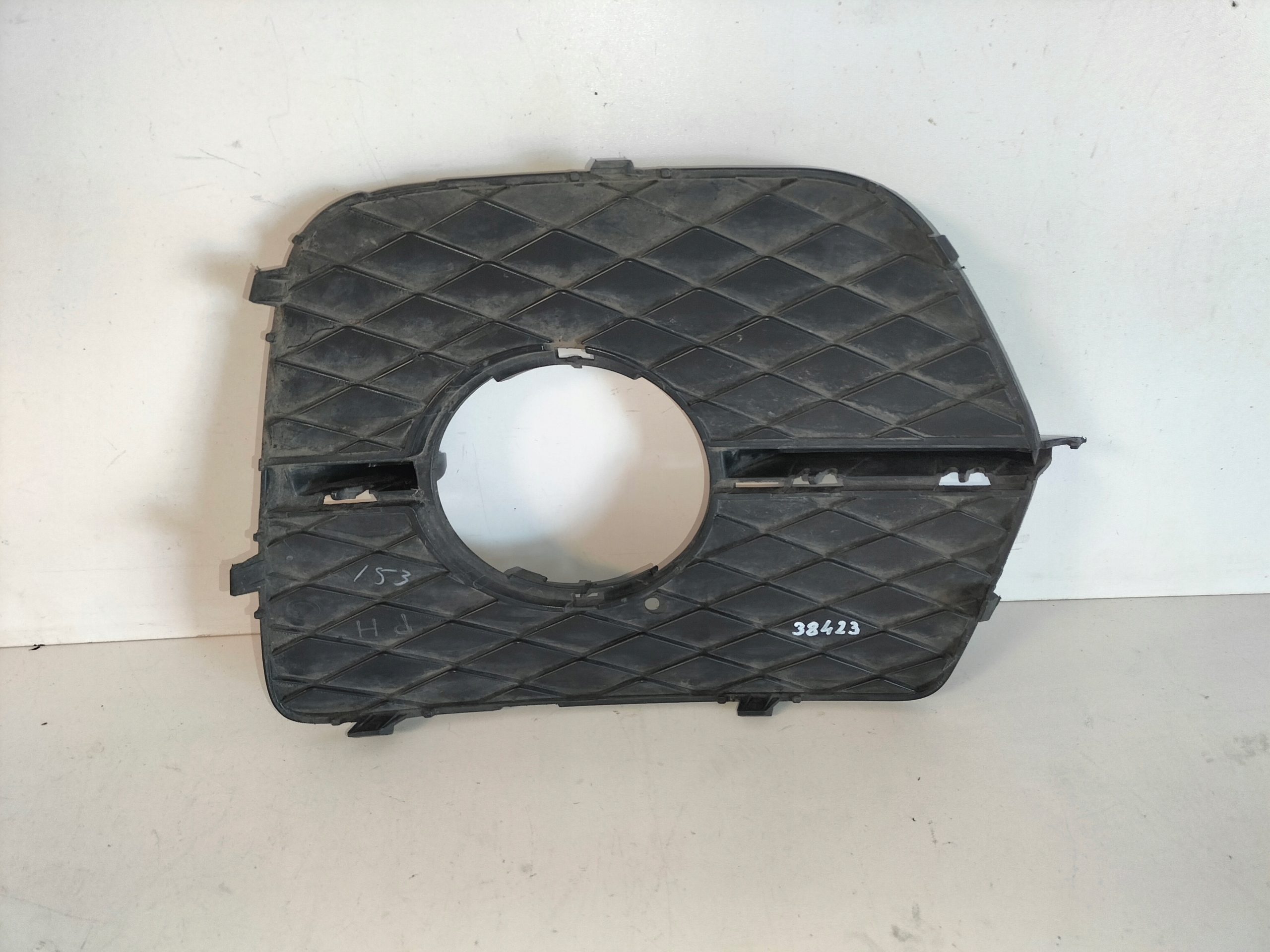 KRYTKA MRIEZKA PREDNEHO NARAZNIKA PRAVA BMW X6 E71 08-