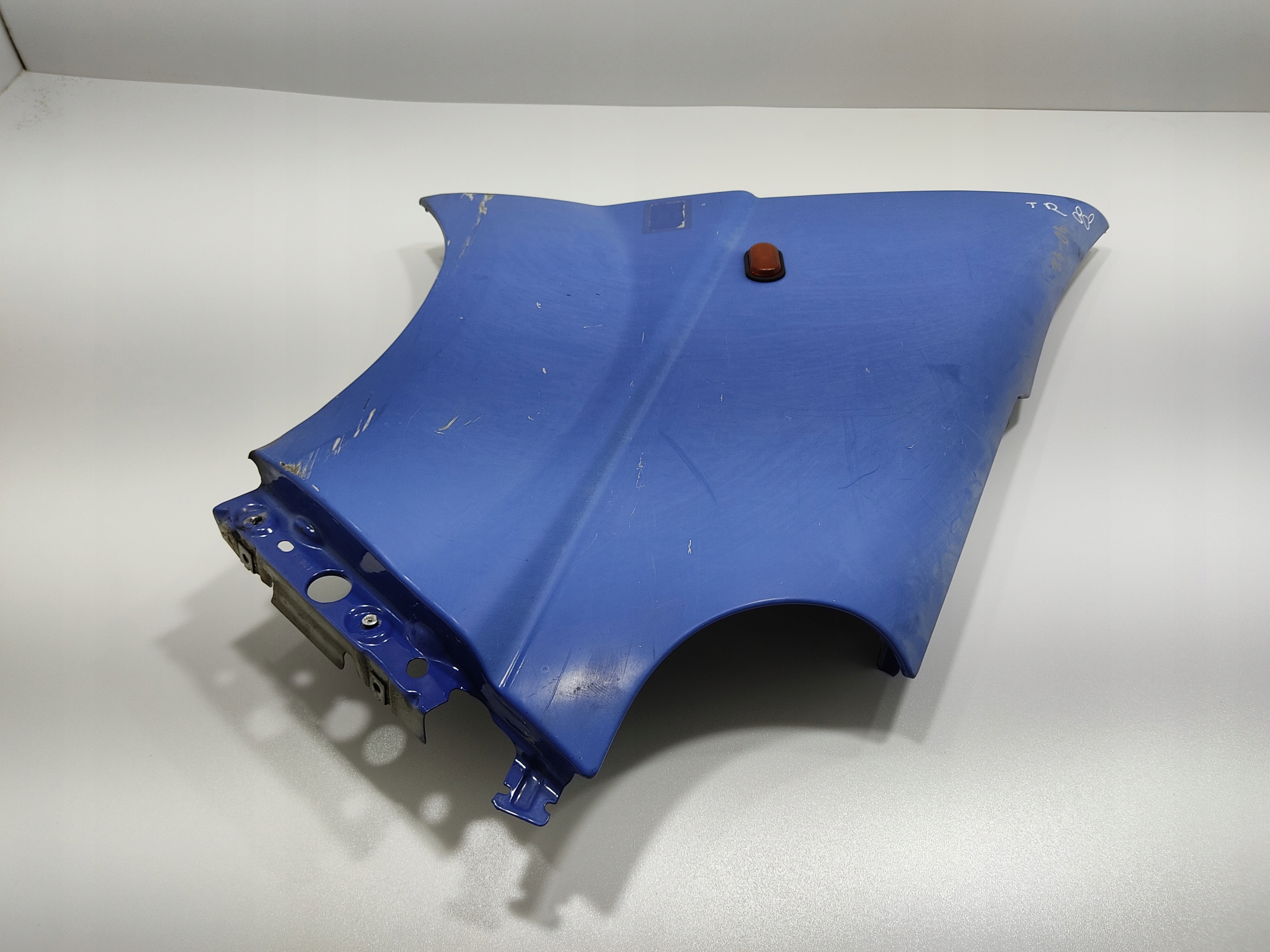 PRAVY PREDNY BLATNIK RENAULT TRAFIC II VIVARO A PRIMASTAR 2001-2014