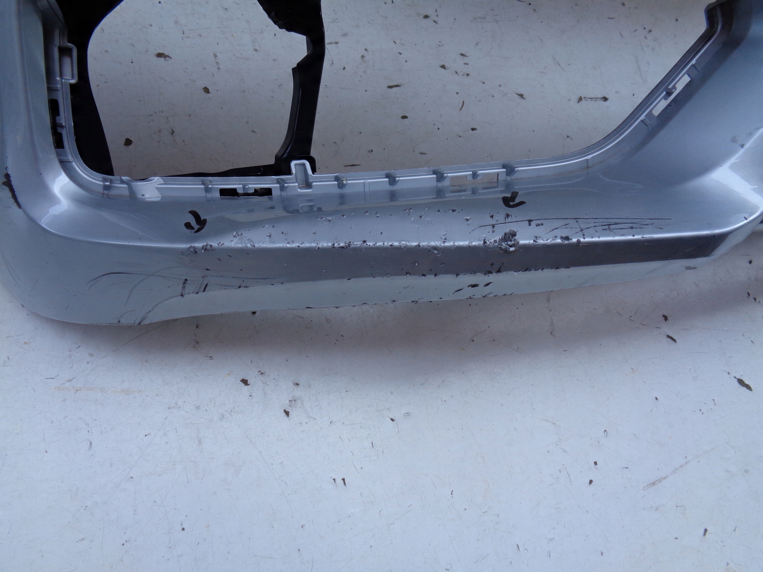 PREDNÝ NÁRAZNÍK BMW 1 F20 F21 14- LIFT NR 25972