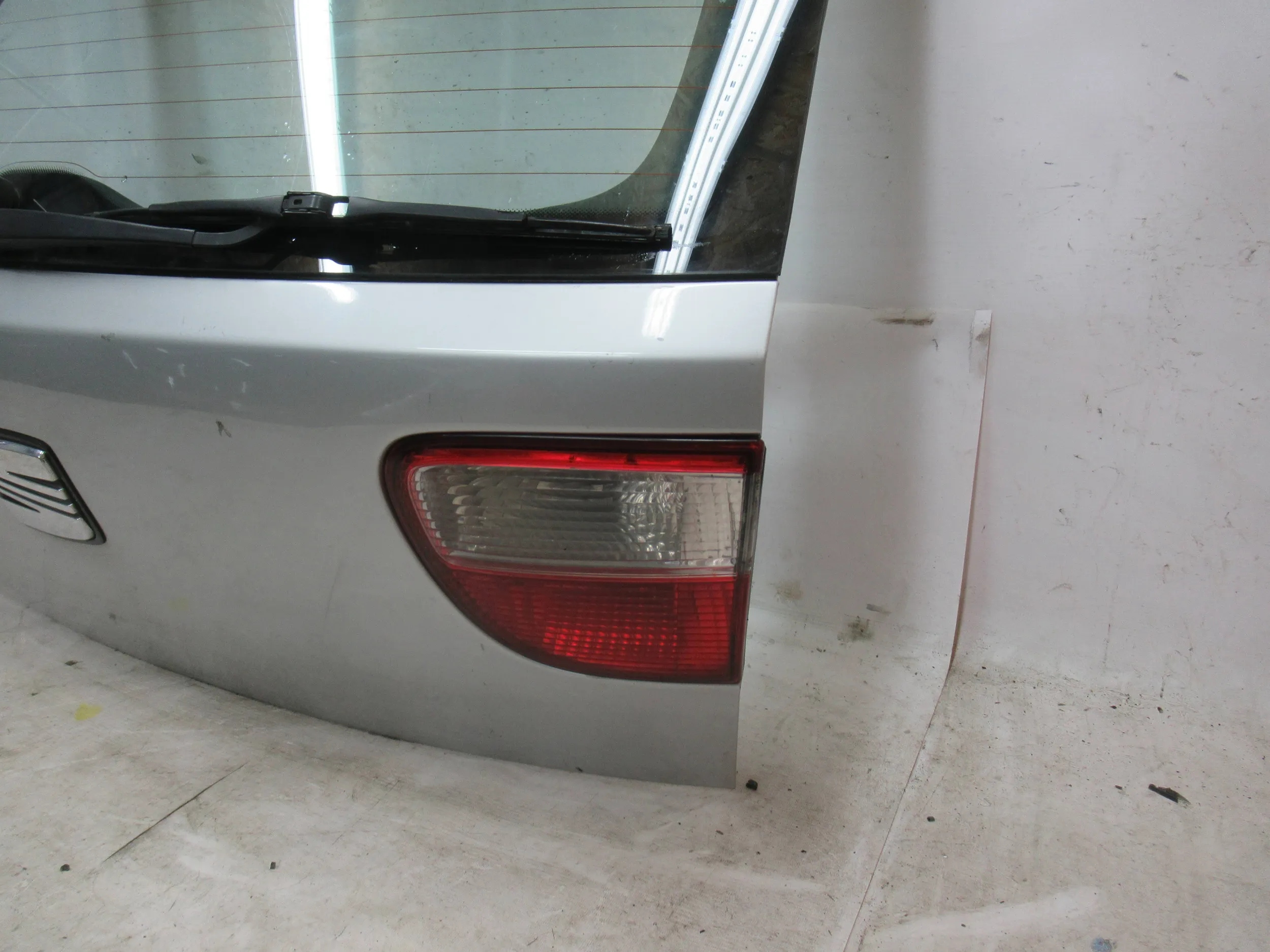 ZADNÁ KAPOTA SEAT LEON I