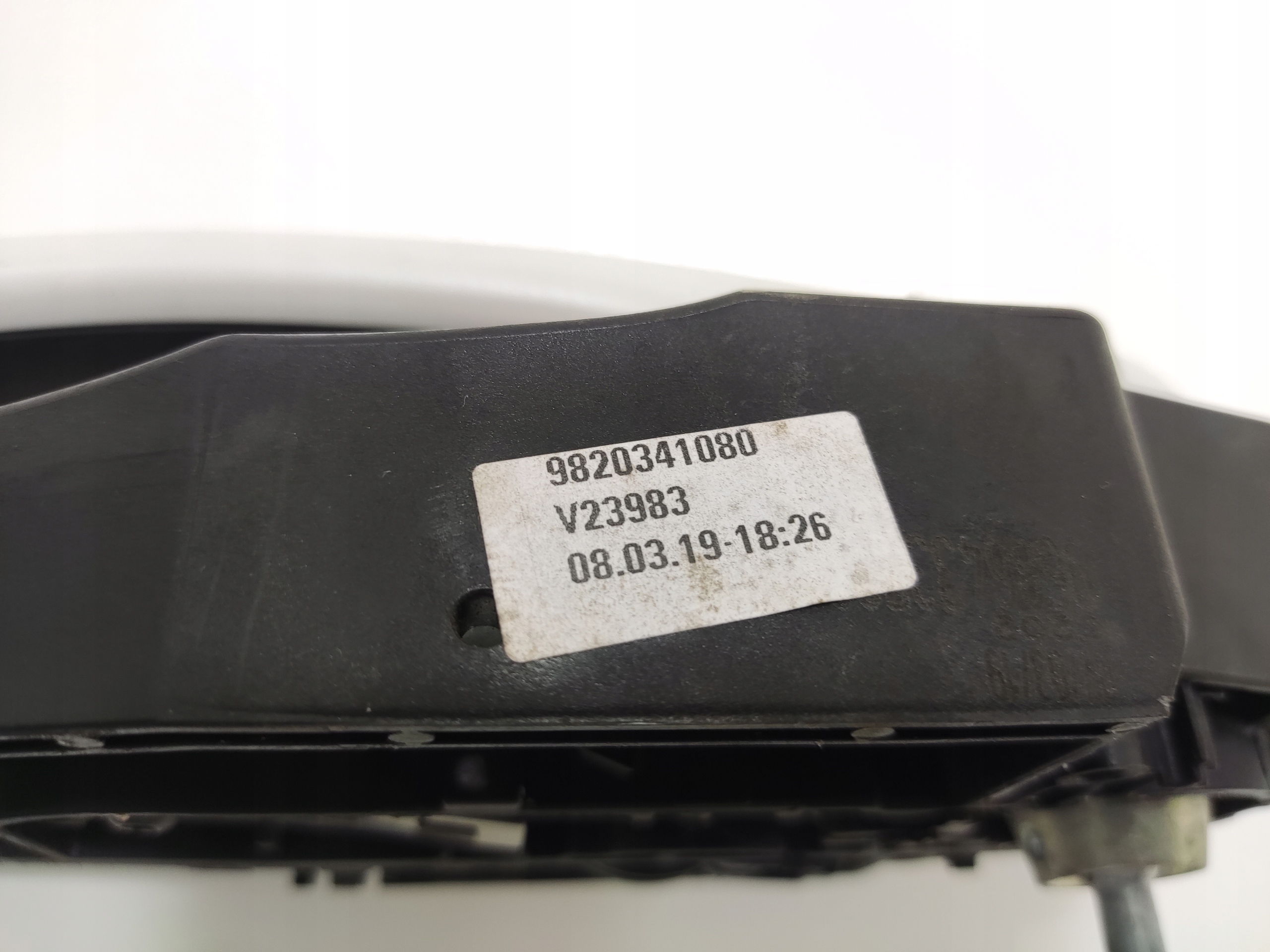 KLMKA DVERE LAVA ĽAVÝ PREDNÝA CITROEN C5 AIRCROSS 9820341080 2017-22