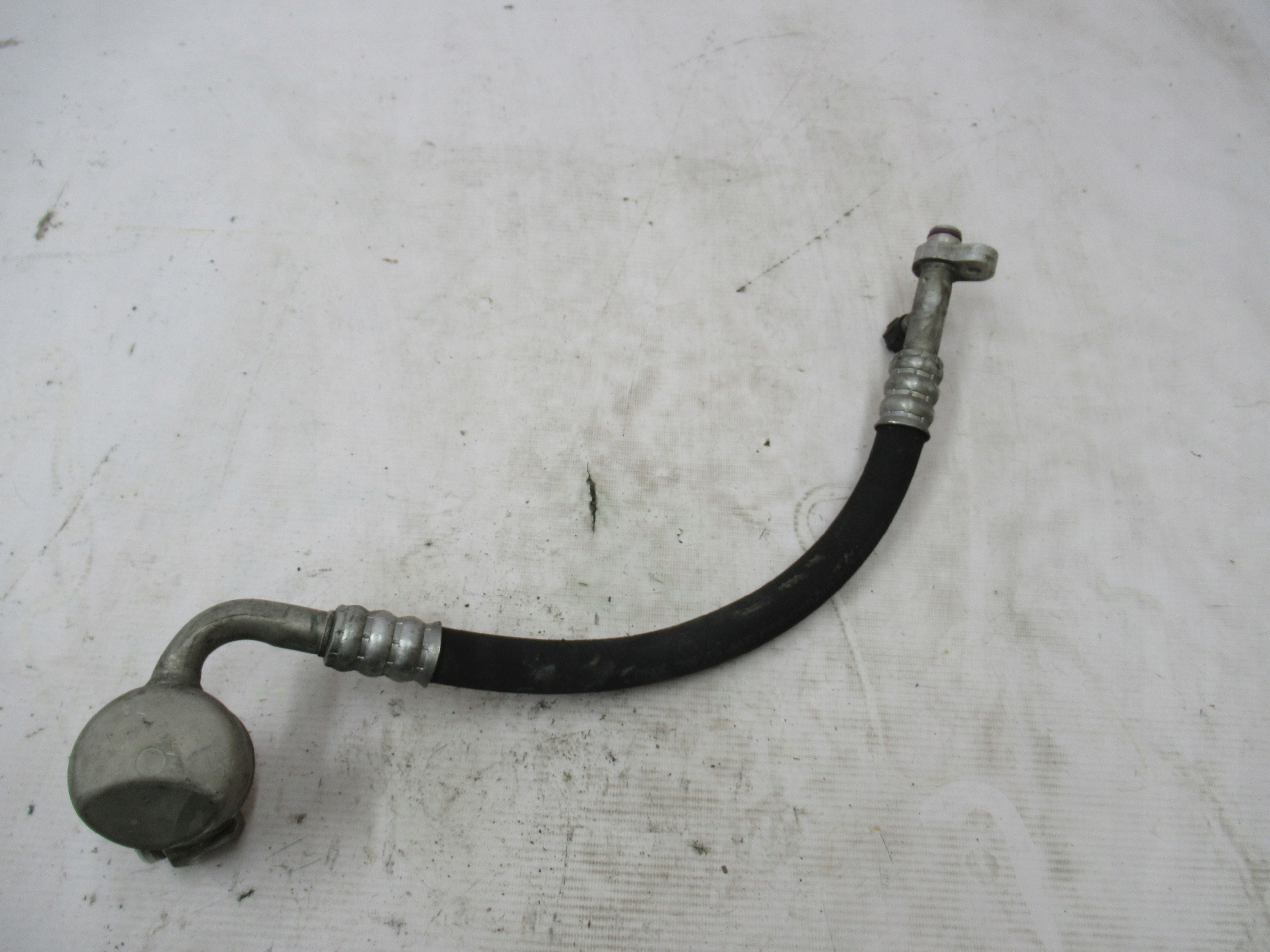 HADICA TRUBKA KLIMATIZACIE A2048306515 C KLASA W204 2.2