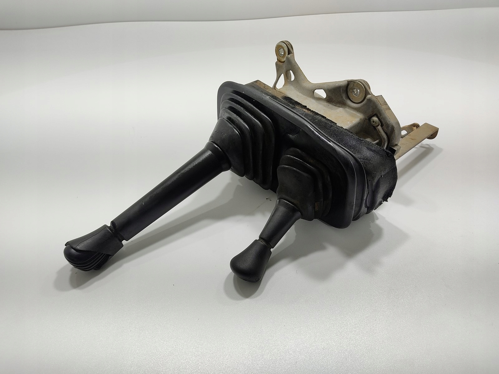 KULISA RADENIA RYCHLOSTI PRIDAVNA PREVODOVKA DEFENDER 2.4 TDCI TSC500020 07-14