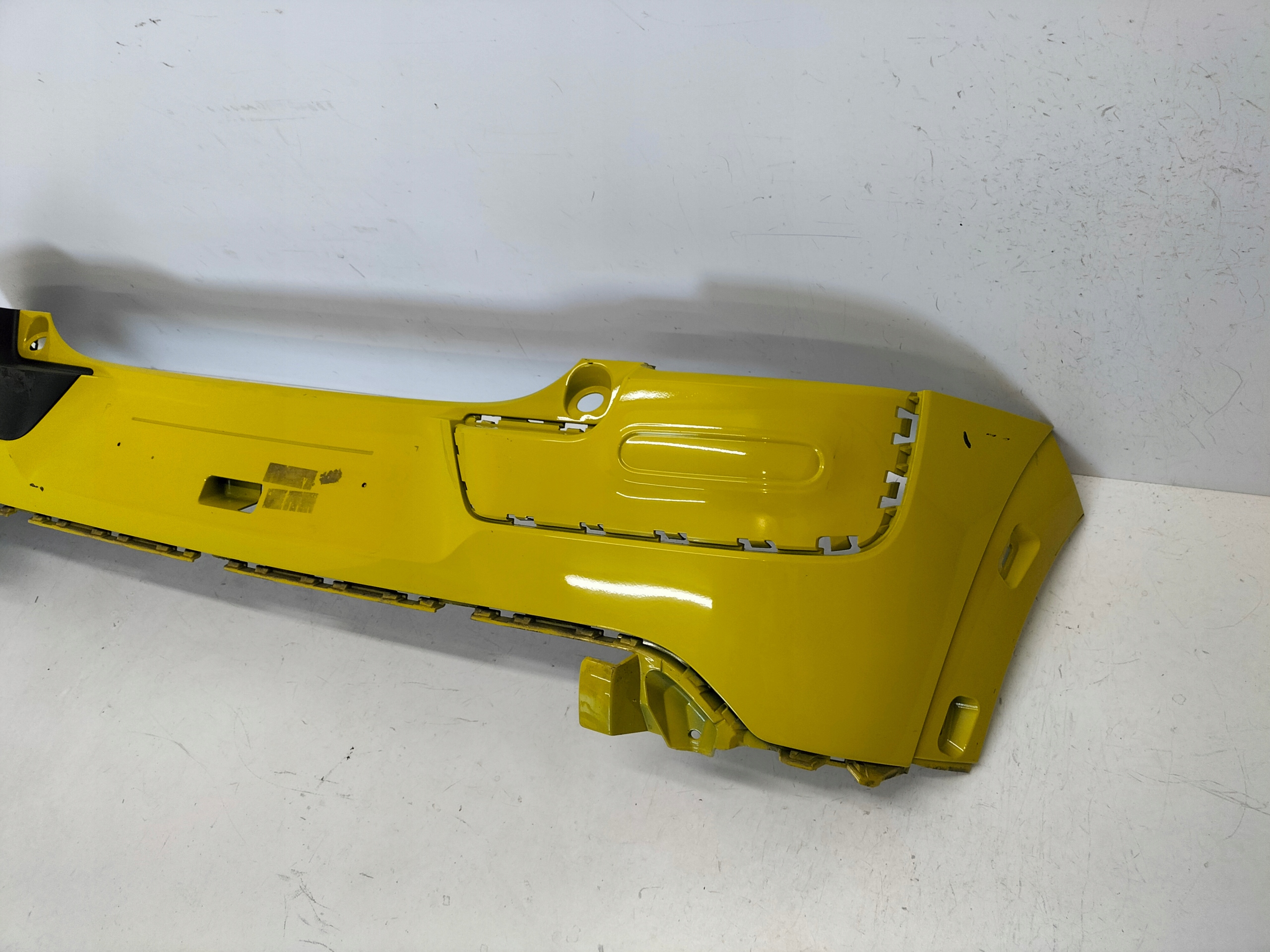 ZADNÝ NÁRAZNÍK CITROEN C4 CACTUS 14-