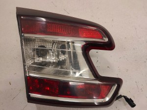 Renault Megane III kombi 265550028R ZADNÉ SVETLO V KAPOTE Renault Megane III kombi 265550028R ZADNÉ SVETLO V KAPOTE