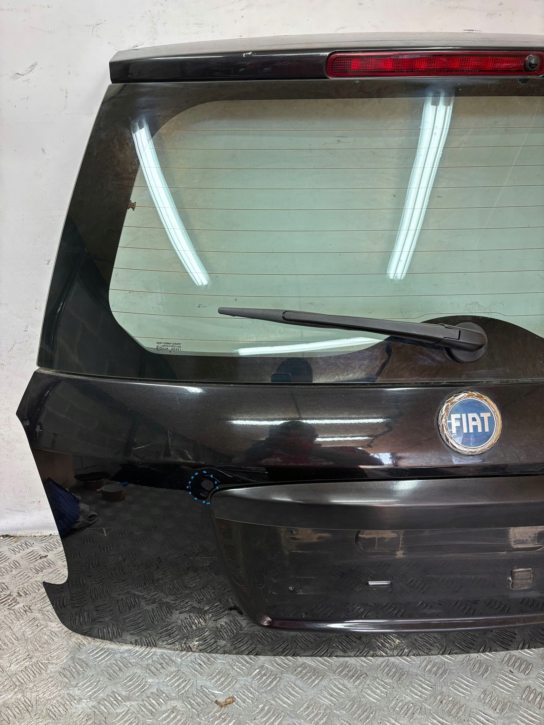 ZADNÁ KAPOTA FIAT SEDICI