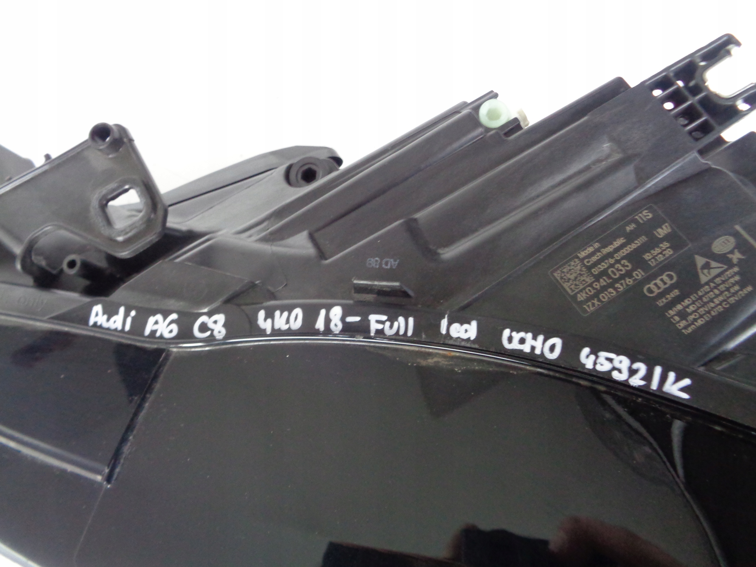 ĽAVÉ SVETLO AUDI A6 C8 4K 4K0 18- FULL LED