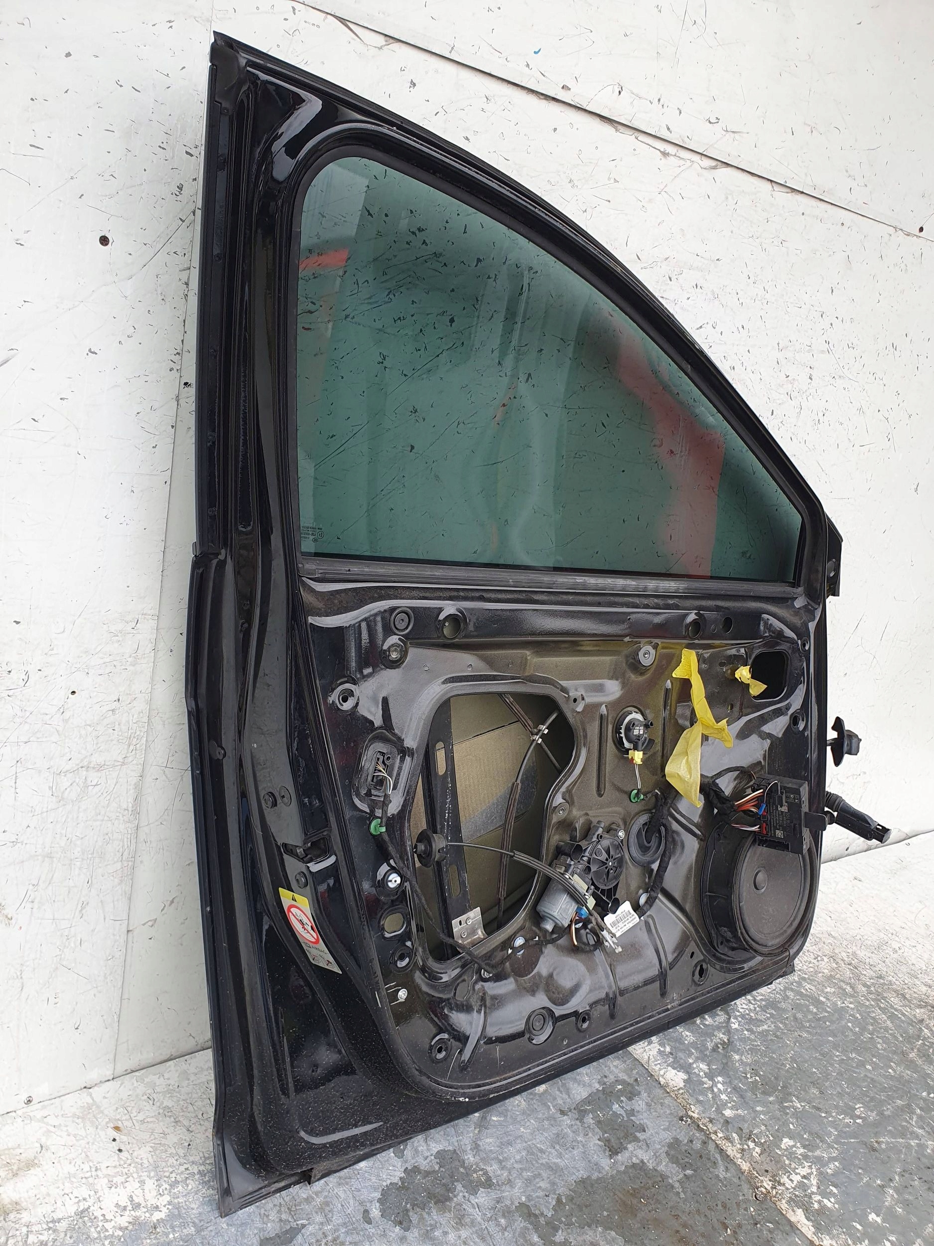 Seat Leon 5f 3 III LAVE PREDNE DVERE