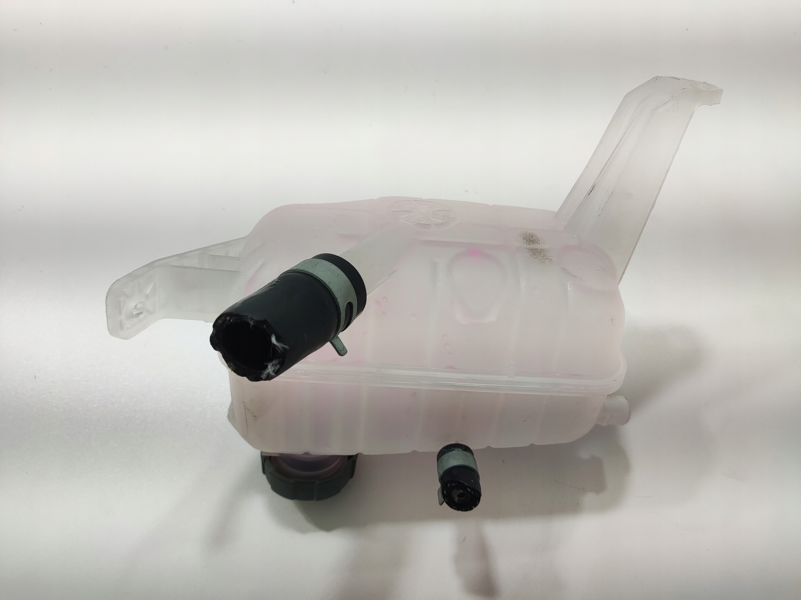 EXPANZNÁ NÁDOBKA HYUNDAI KONA II 1.6 HYBRID 23-25 25430-AT000