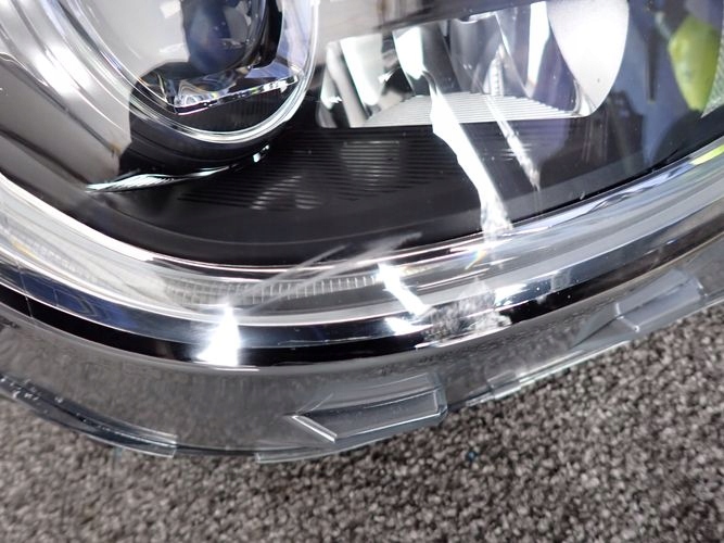 MINI COUNTRYMAN F60 FULL LED PRAVE PREDNE SVETLO