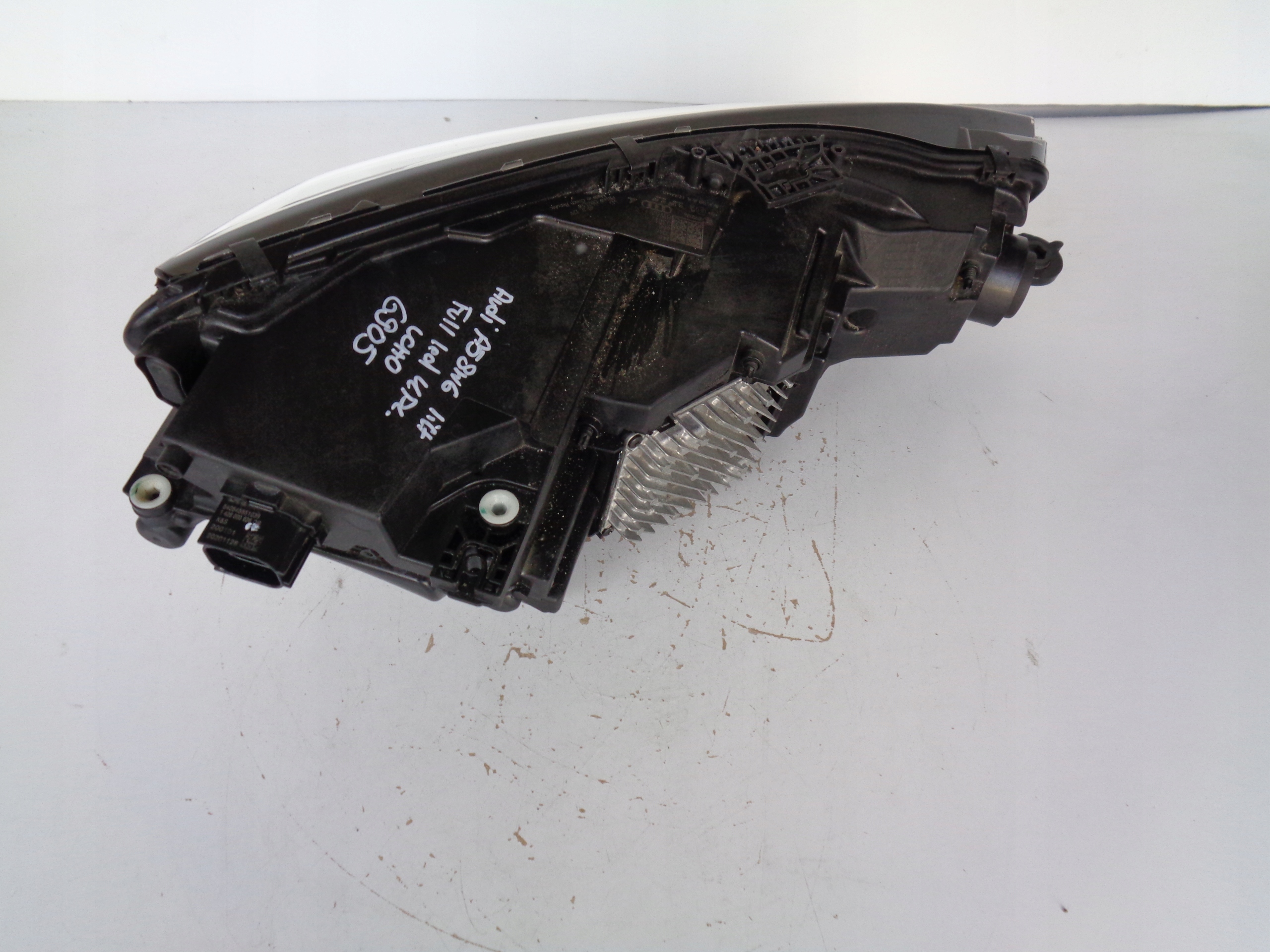 LAVE PREDNE SVETLO AUDI A5 8W6 19- LIFT FULL LED MATRIX