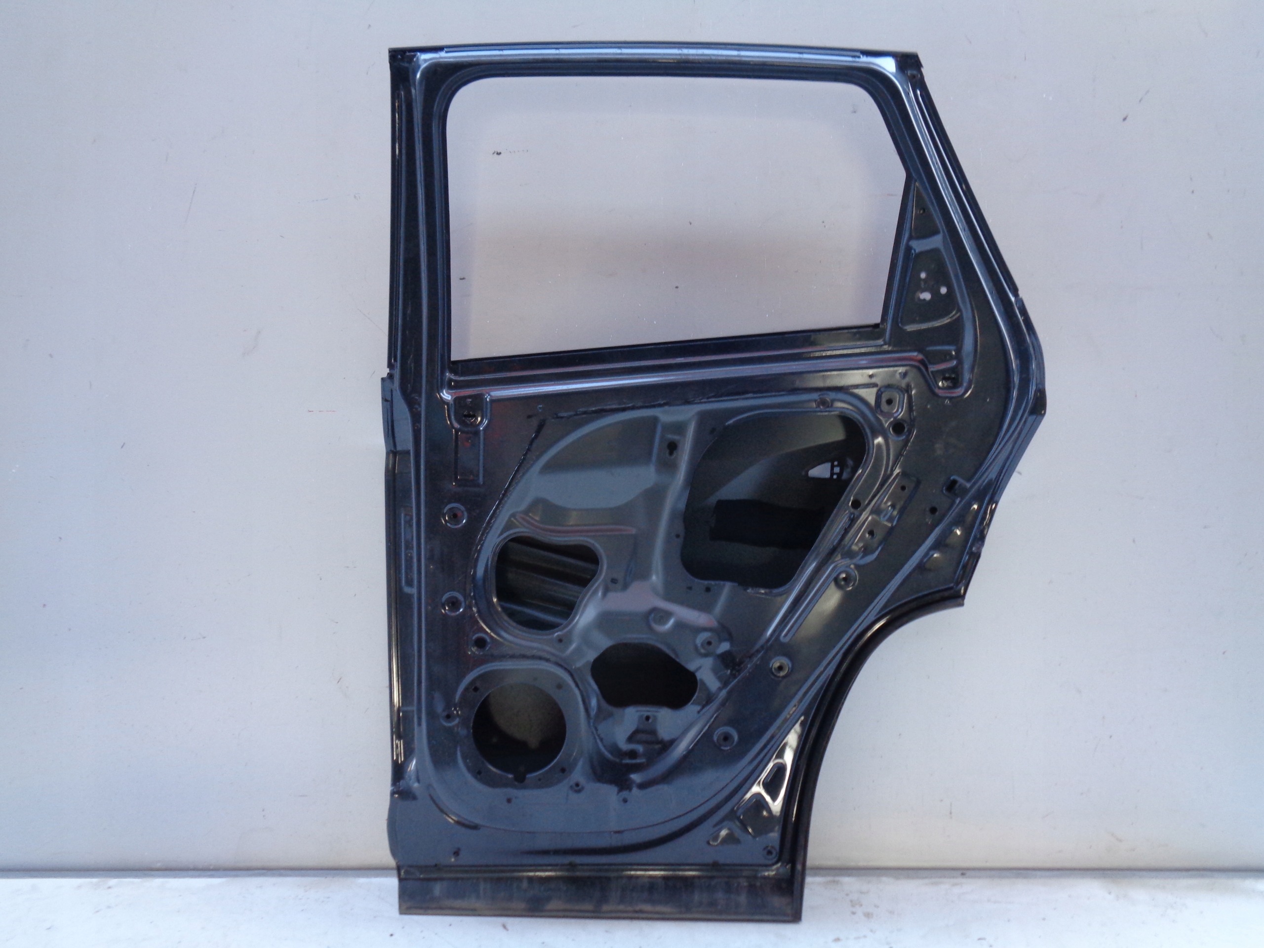 PRAVE ZADNE DVERE HYUNDAI TUCSON IV 20- NR 38255