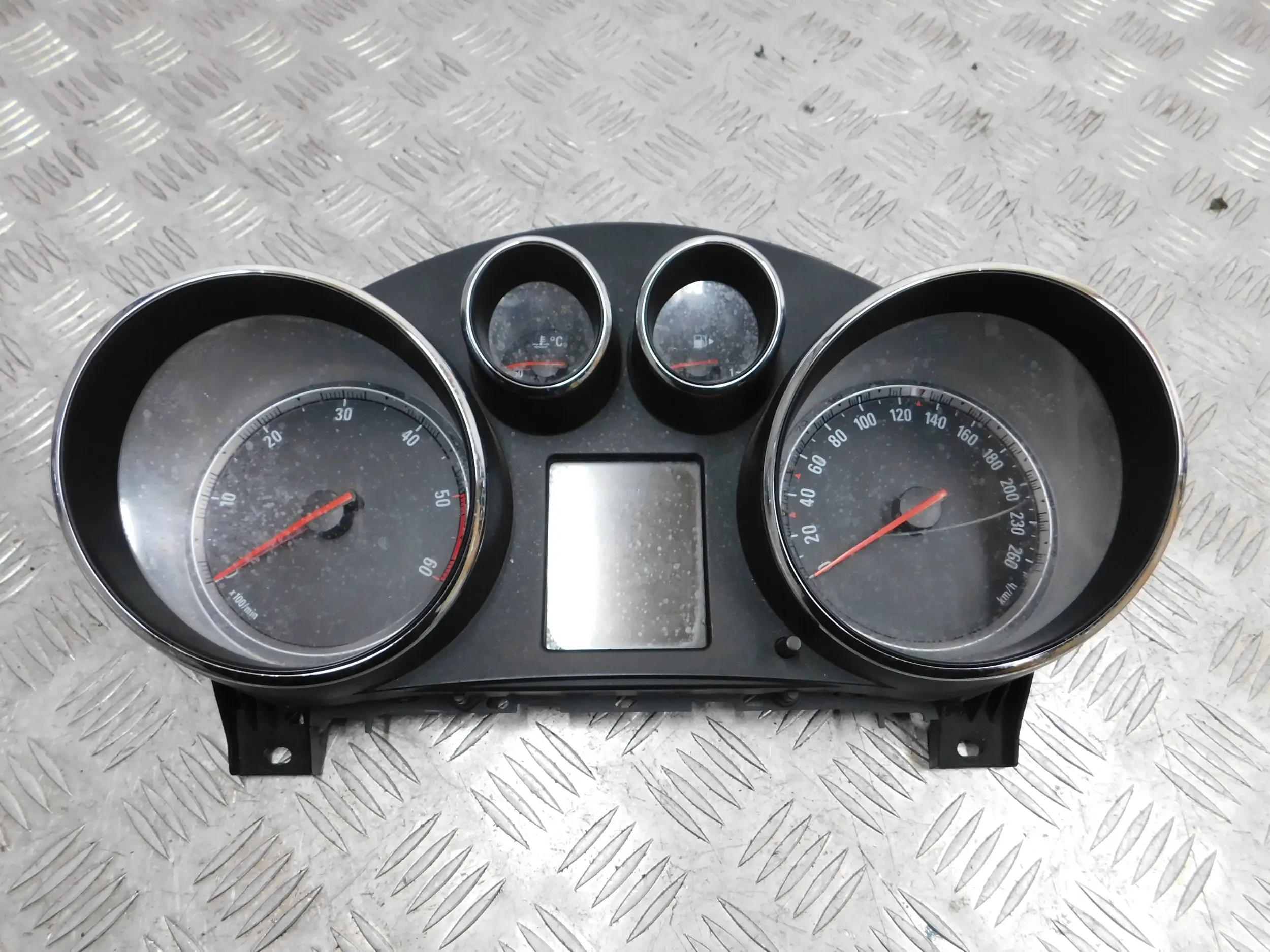 TACHOMETER BUDIKY OPEL INSIGNIA A 2.0 CDTI