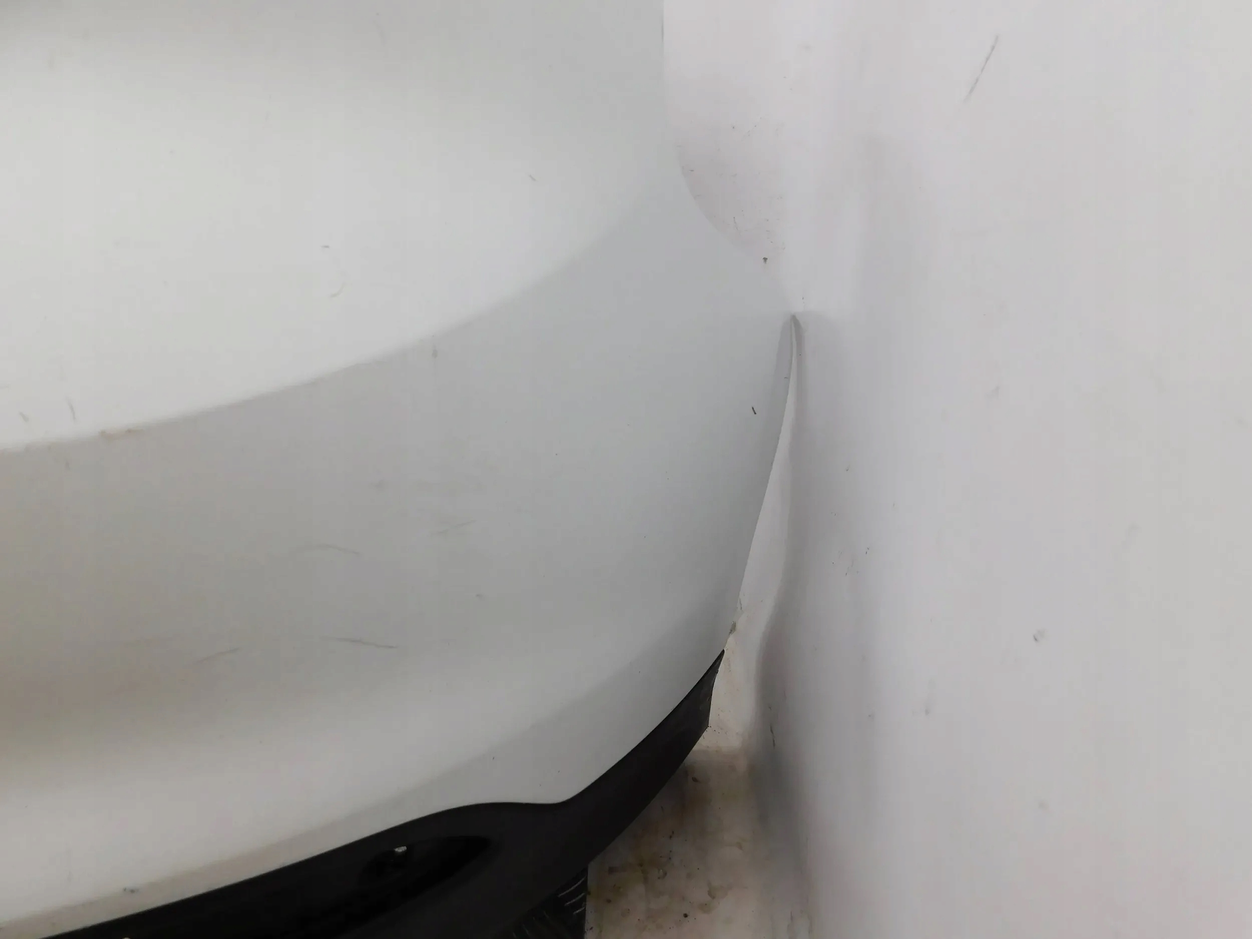 ZADNÝ NÁRAZNÍK FORD FOCUS 3 III MK3 HB