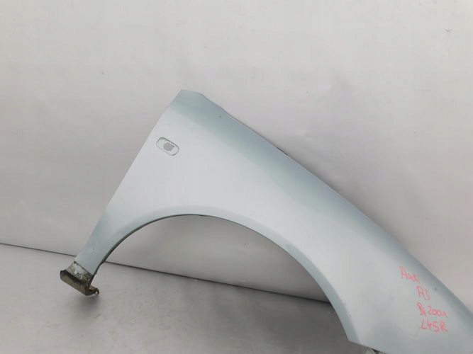 AUDI A3 LIFT 00-03 PRAVY PREDNY BLATNIK