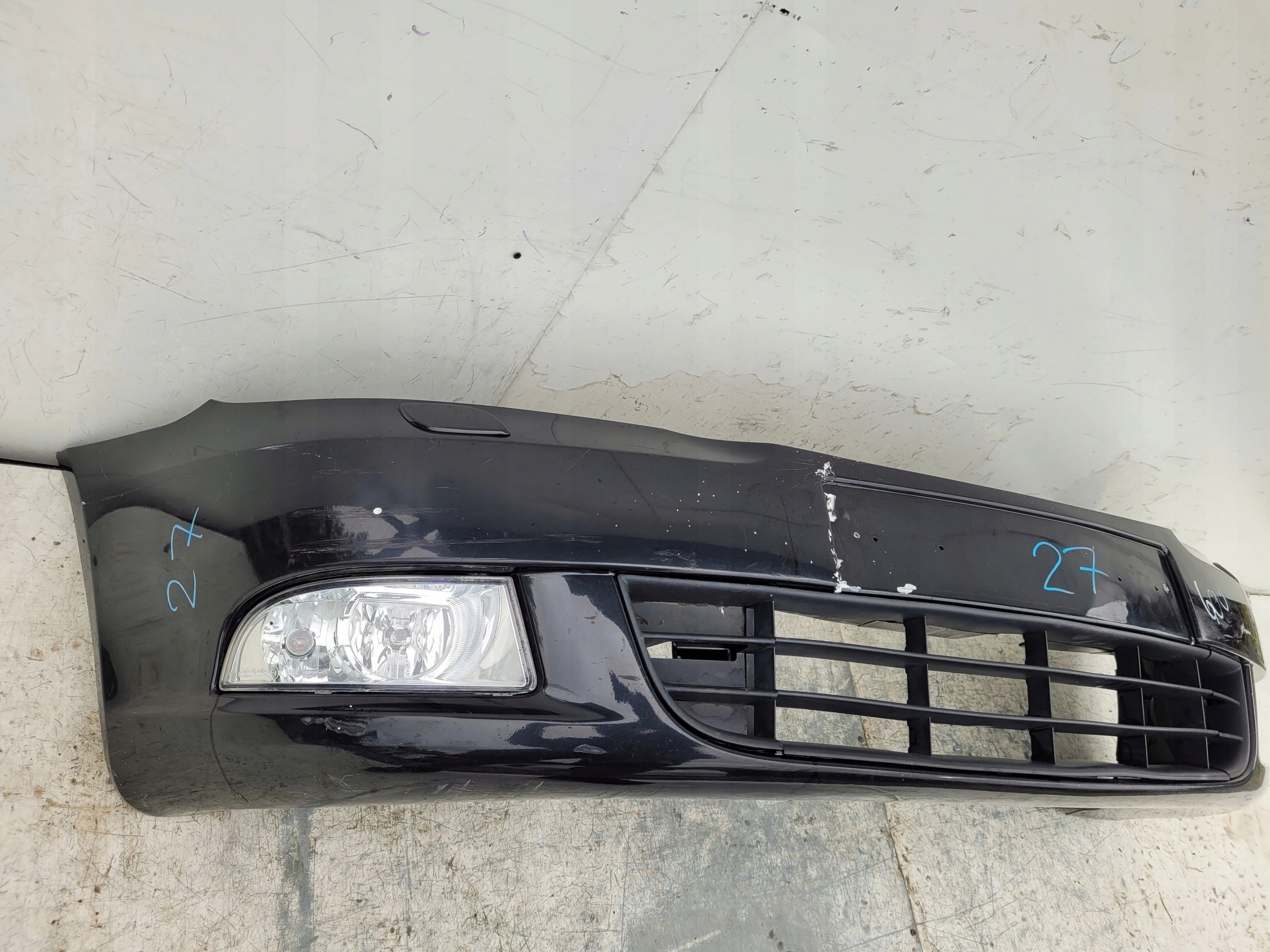 SKODA OCTAVIA II XENON LIFT PREDNÝ NÁRAZNÍK