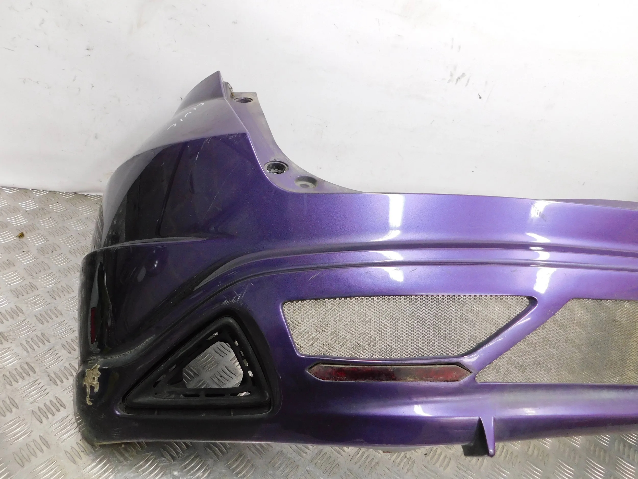 ZADNÝ NÁRAZNÍK HONDA CIVIC UFO