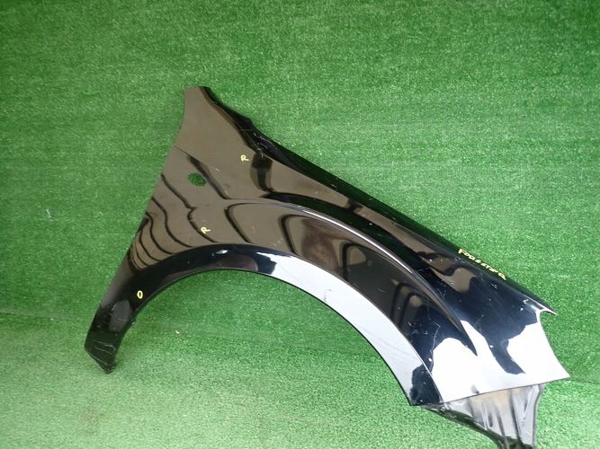 SUBARU FORESTER 08-11 PRAVY PREDNY BLATNIK