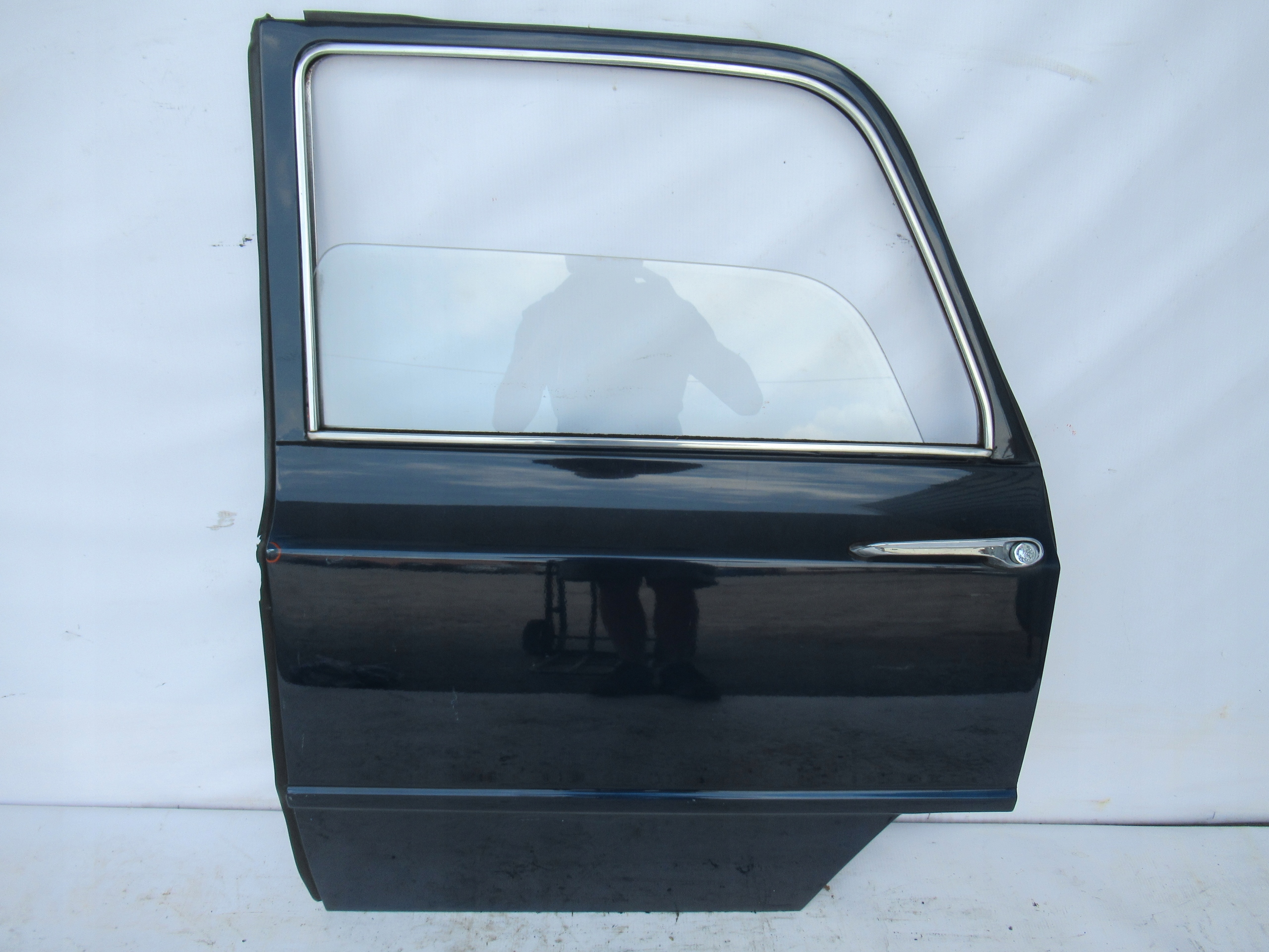 ĽAVÉ ZADNÉ DVERE GIULIA NUOVA SUPER 74-