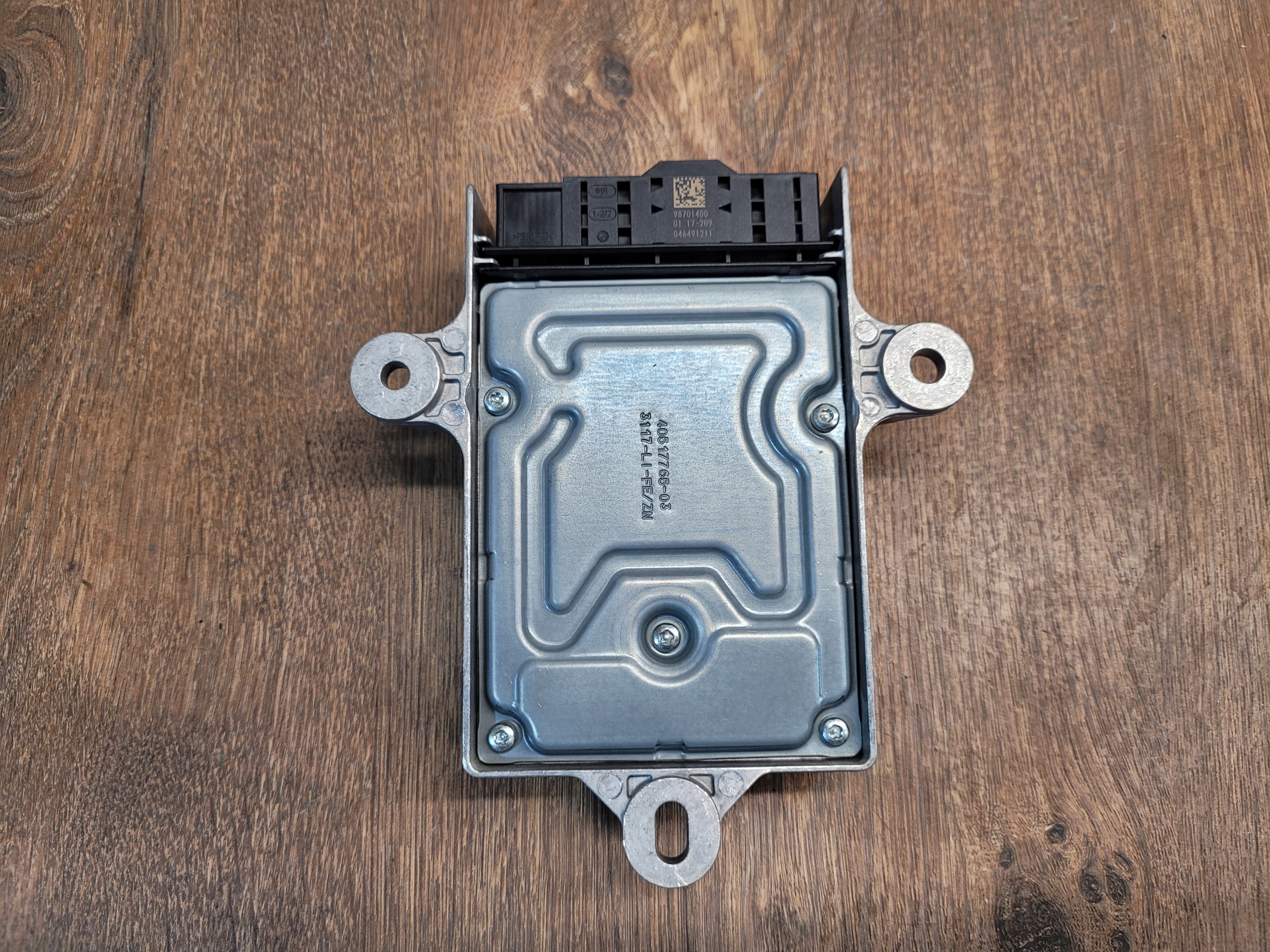 BMW 5 G30 6994531 RIADIACA JEDNOTKA AIRBAGOV