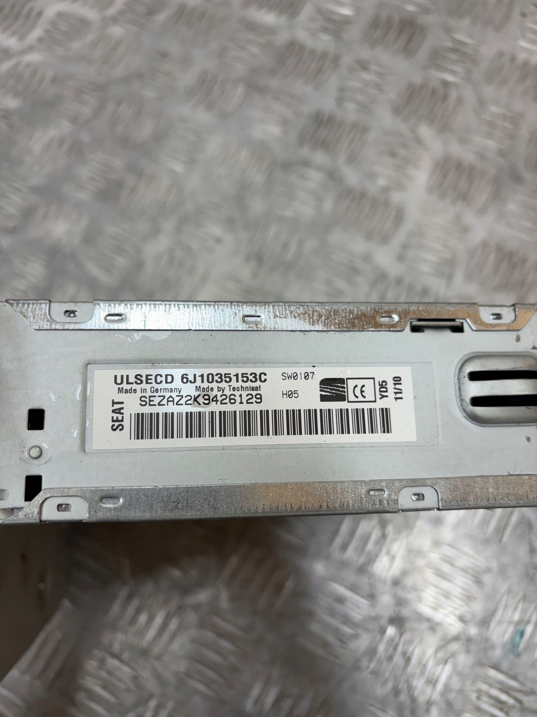 RADIO SEAT IBIZA 6J 6J1035153C