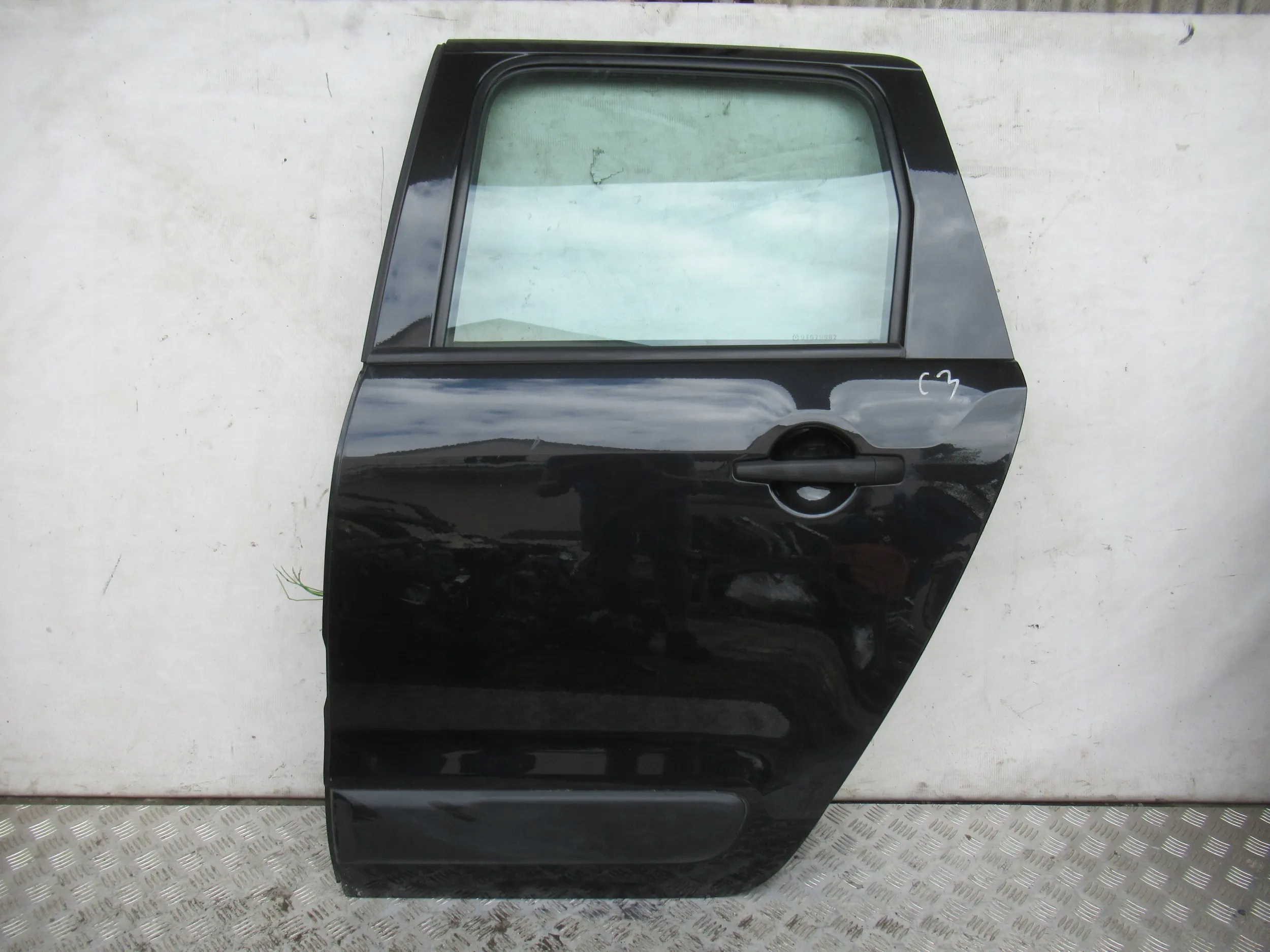 LAVE ZADNE DVERE C3 PICASSO