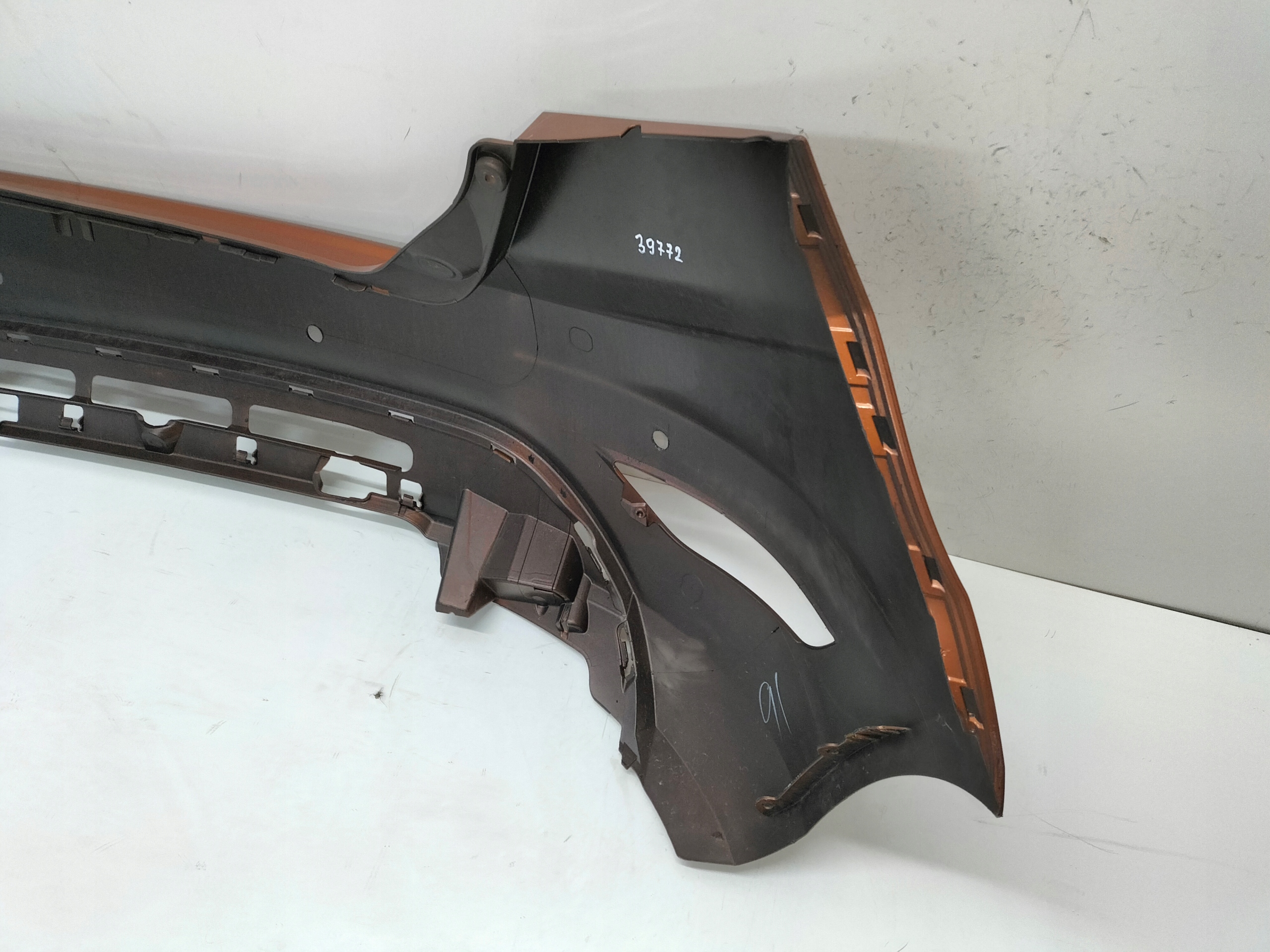 ZADNÝ NÁRAZNÍK FORD FIESTA MK7 08-
