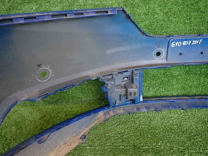 SKODA FABIA III LIFT 18- PREDNÝ NÁRAZNÍK