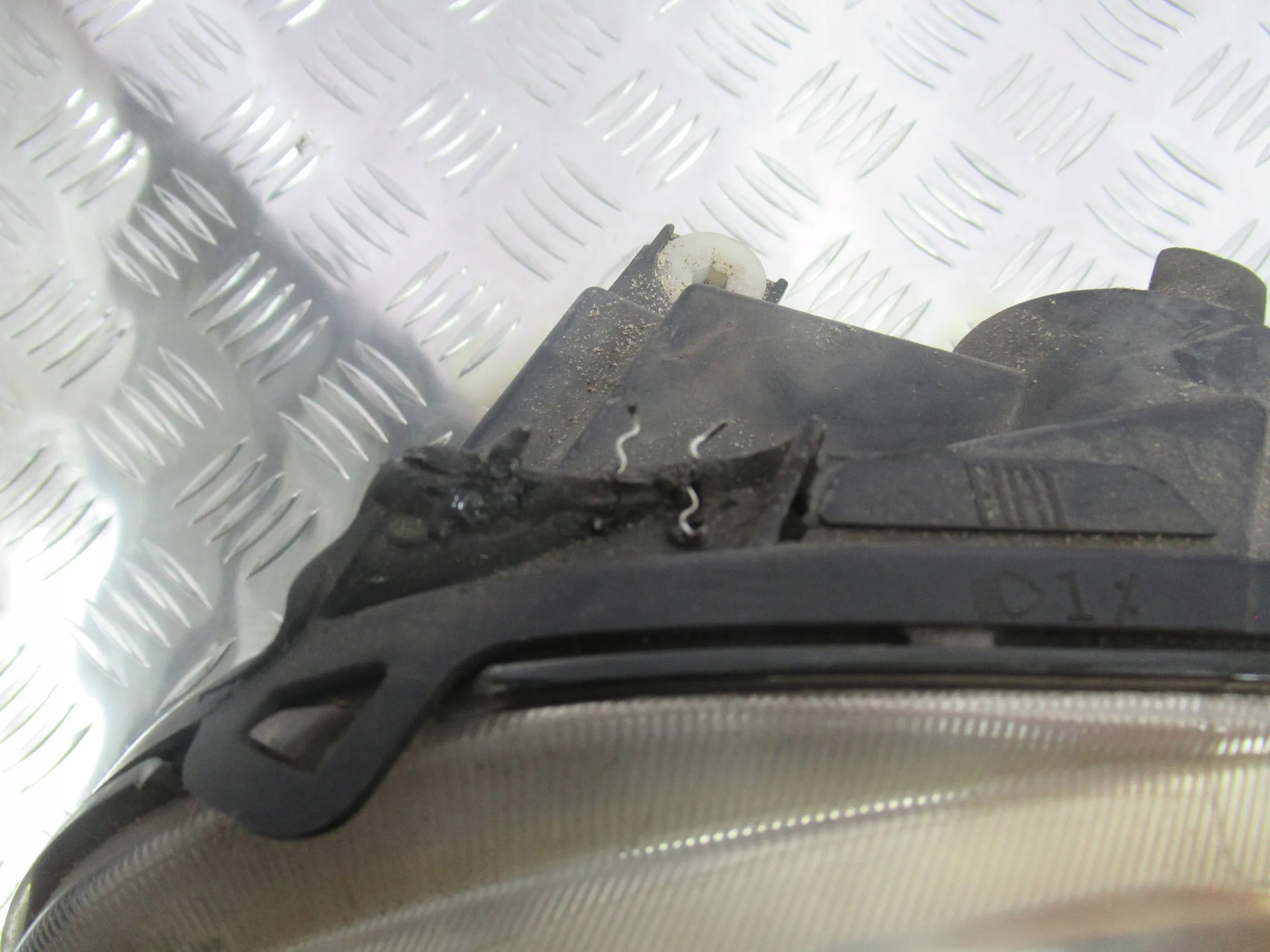 LAVE PREDNE SVETLO FIAT 500 07-