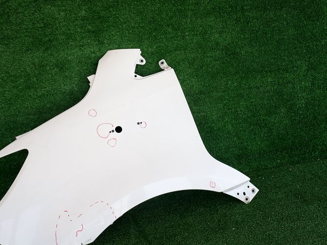 MERCEDES W907 907 W910 910 ĽAVÝ PREDNÝ BLATNÍK