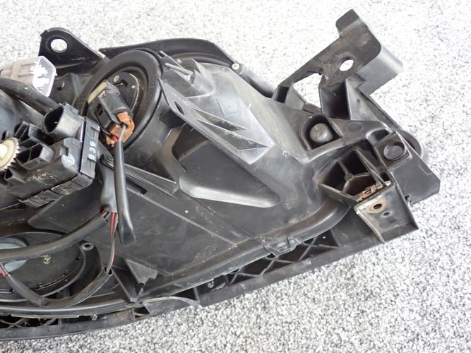 SUBARU IMPREZA 08-12 LAVE PREDNE SVETLO