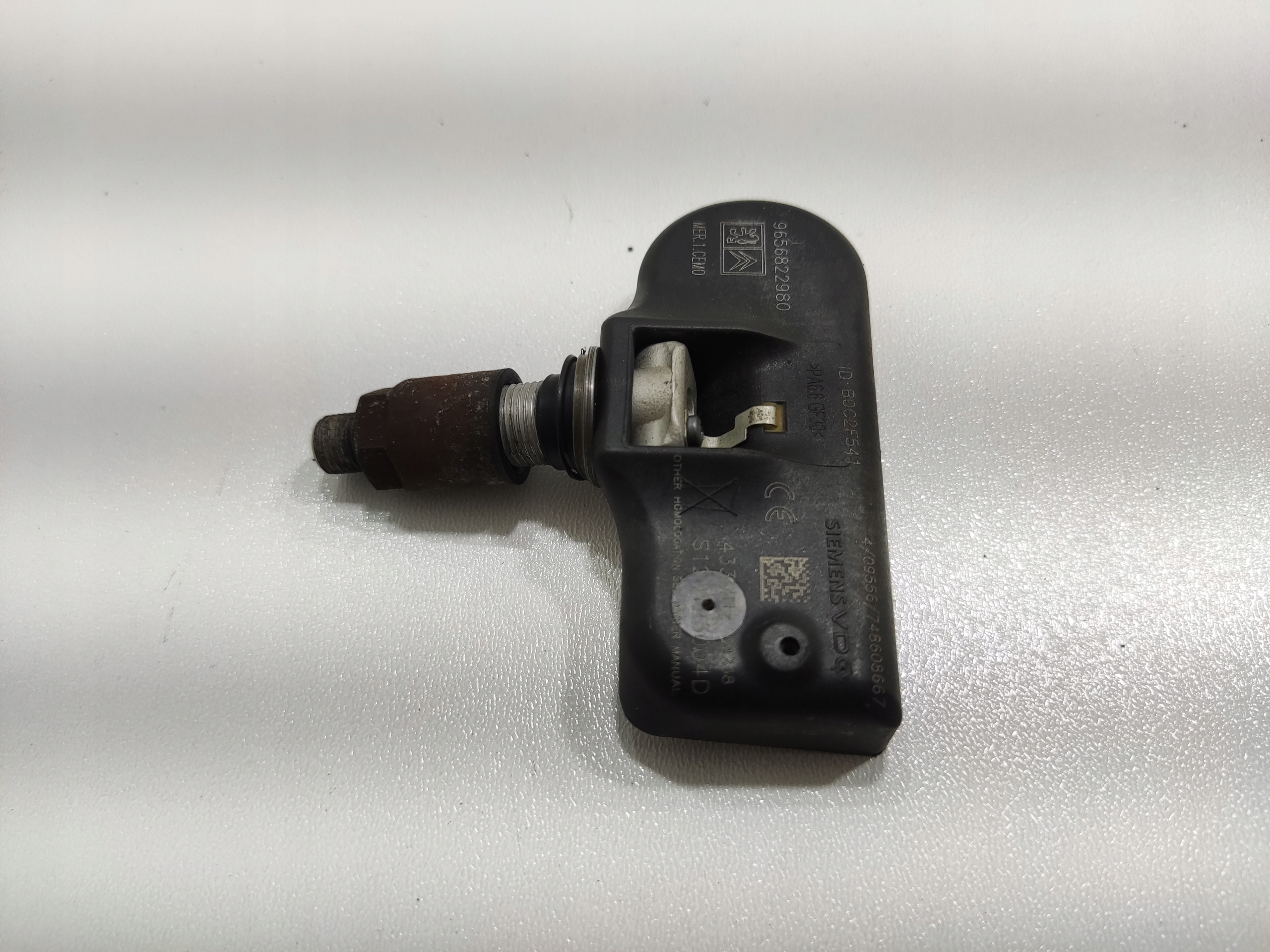 ČIDLO TLAKU PNEUMATIK TPMS PEUGEOT CITROEN 9656822980