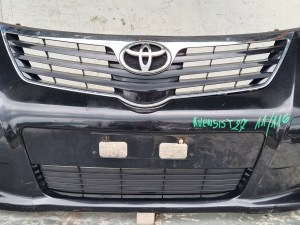 Toyota Avensis T27 PREDNÝ NÁRAZNÍK 52119-05190 Toyota Avensis T27 PREDNÝ NÁRAZNÍK 52119-05190