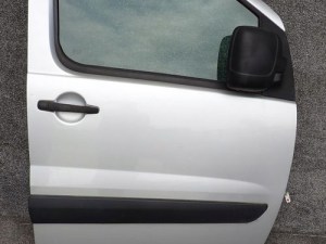 FIAT SCUDO 07- PRAVE PREDNE DVERE KPL FIAT SCUDO 07- PRAVE PREDNE DVERE KPL