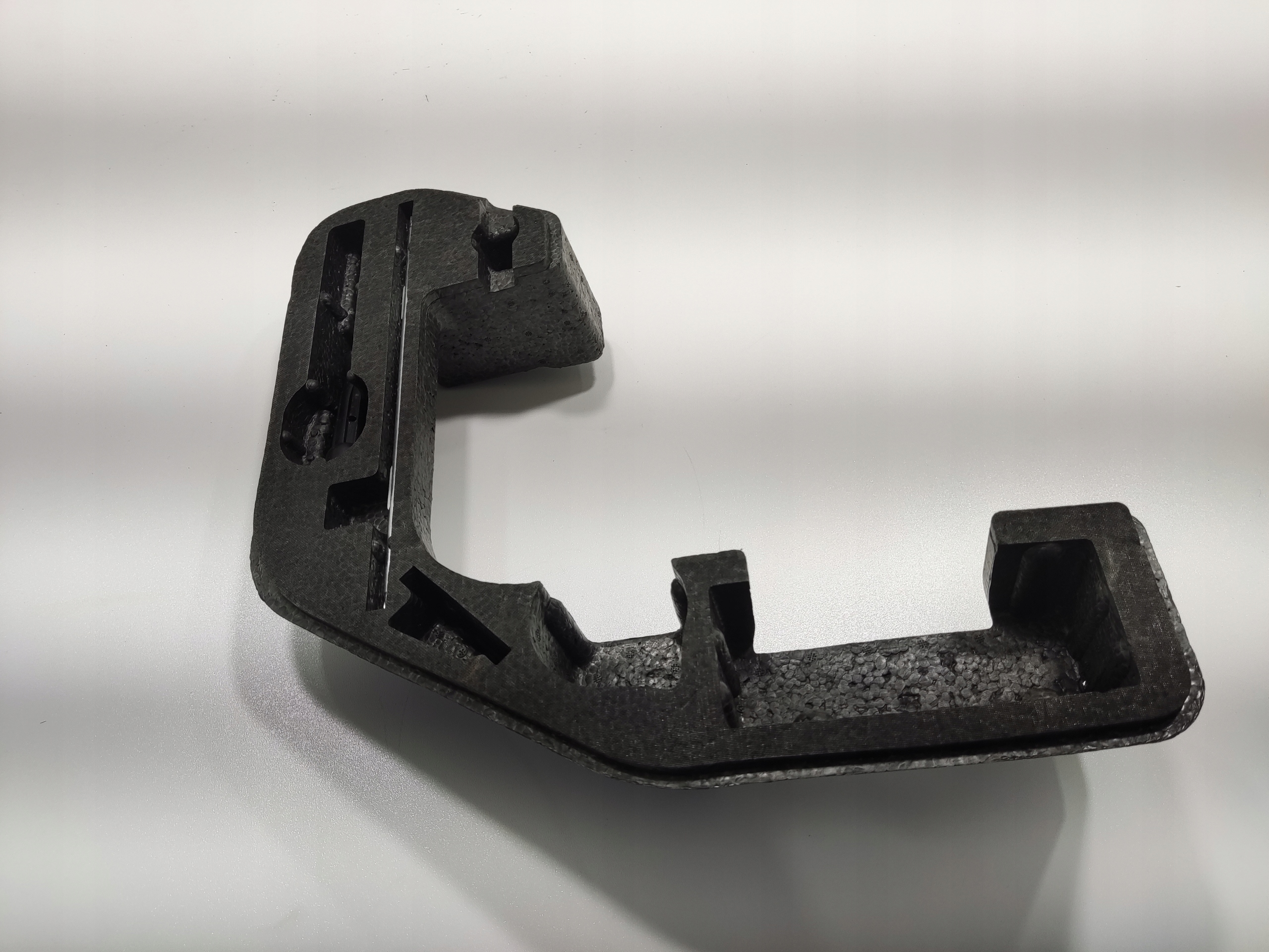 NOSIČ REZERVY POLYSTYRÉN  AUDI A5 I 8T 2007-2011 8T0012109