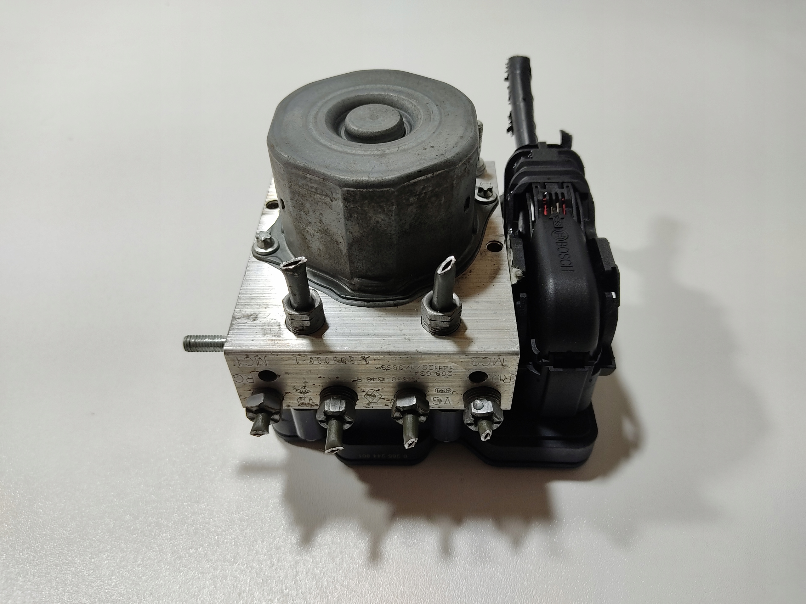 RIADIACA JEDNOTKA KOCKA ABS RENAULT KANGOO III 1.5 DCI 476601348R 2014-2020 LIFT