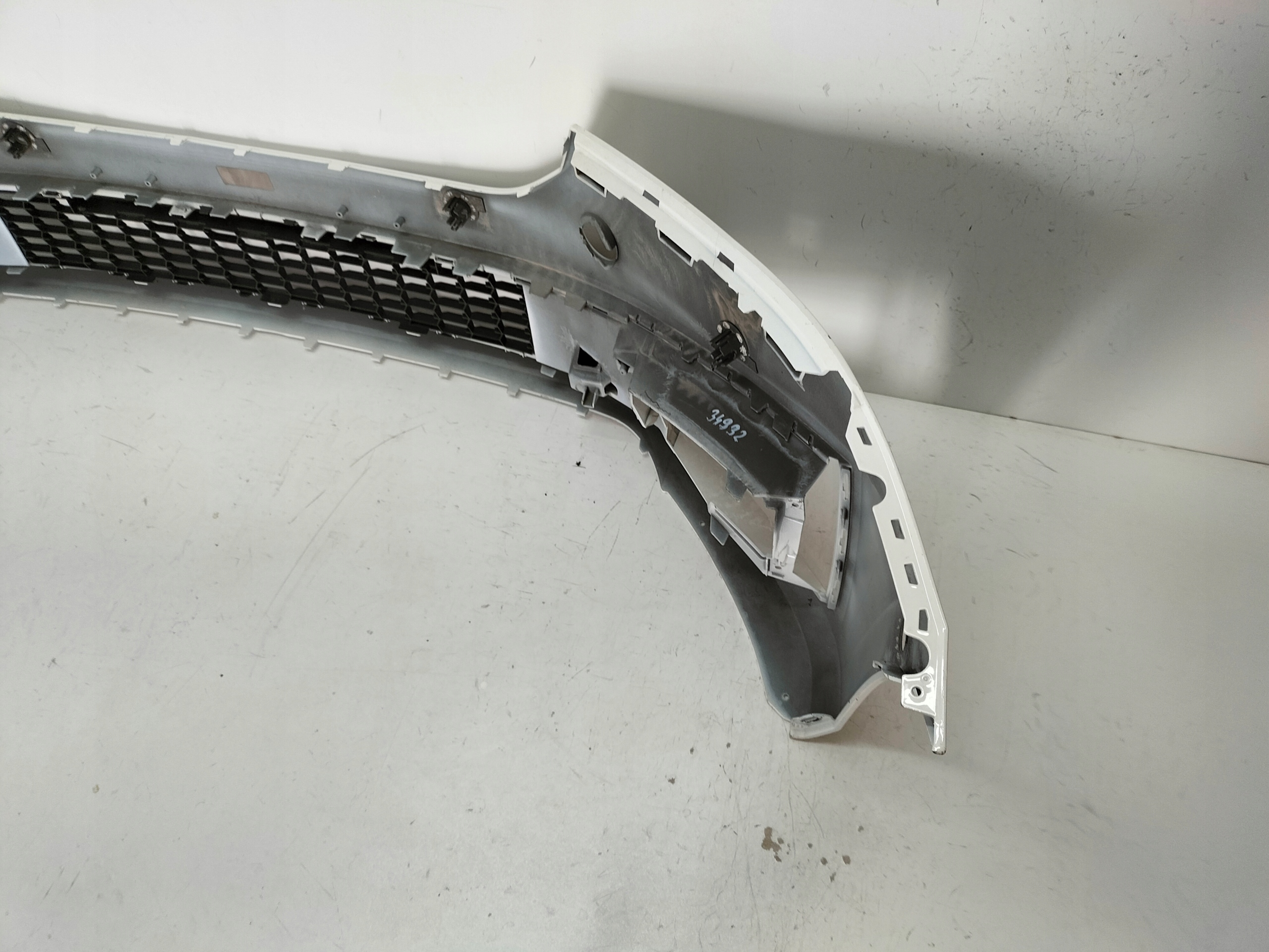 PREDNÝ NÁRAZNÍK SKODA FABIA 4 IV 21-