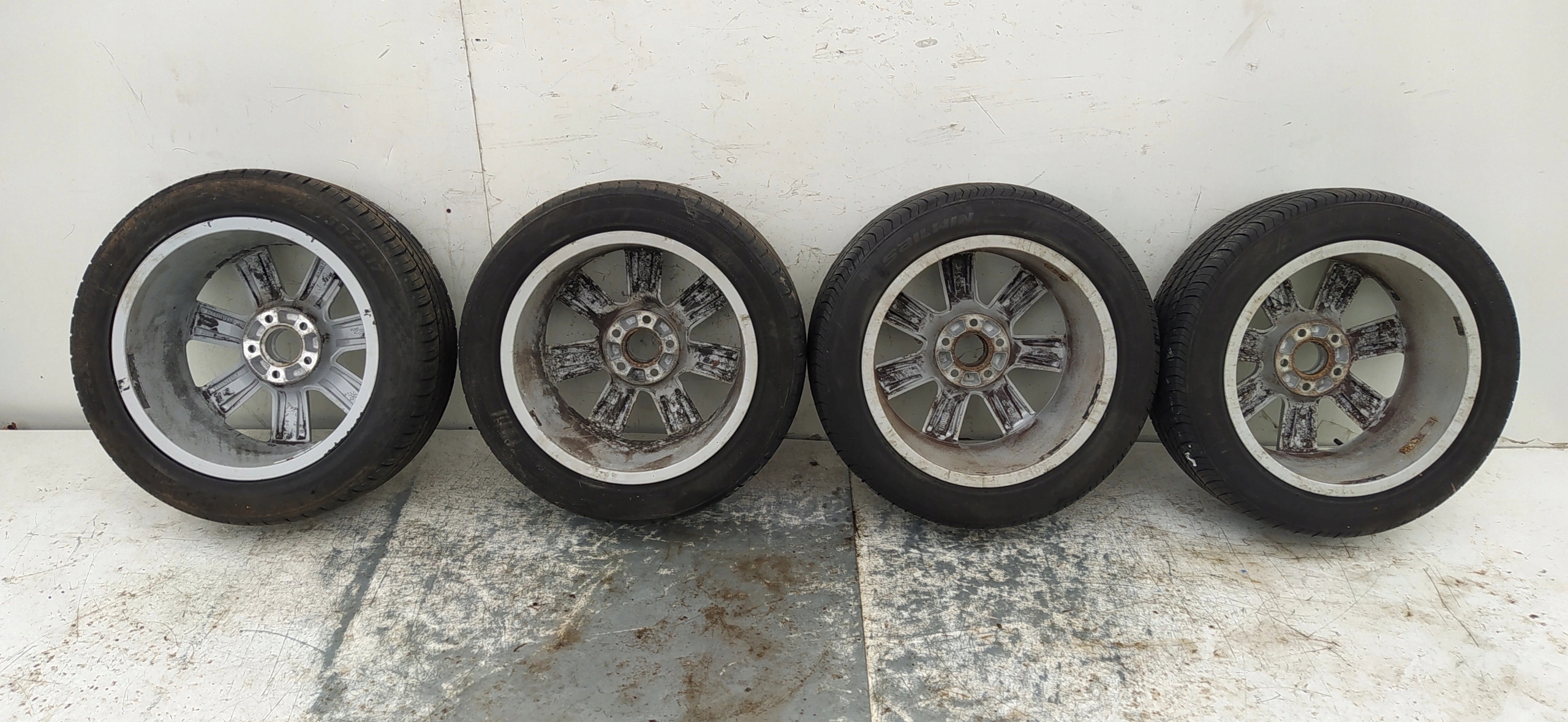 AUDI A4 B8 KOLESA 17“ 8K0601025CR