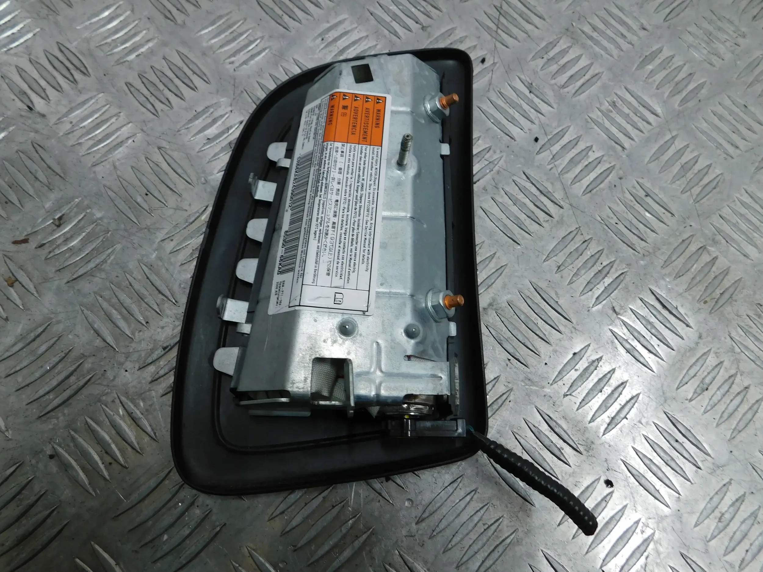 AIRBAG PRAVEJ PREDNEJ SEDACKY NISSAN PIXO